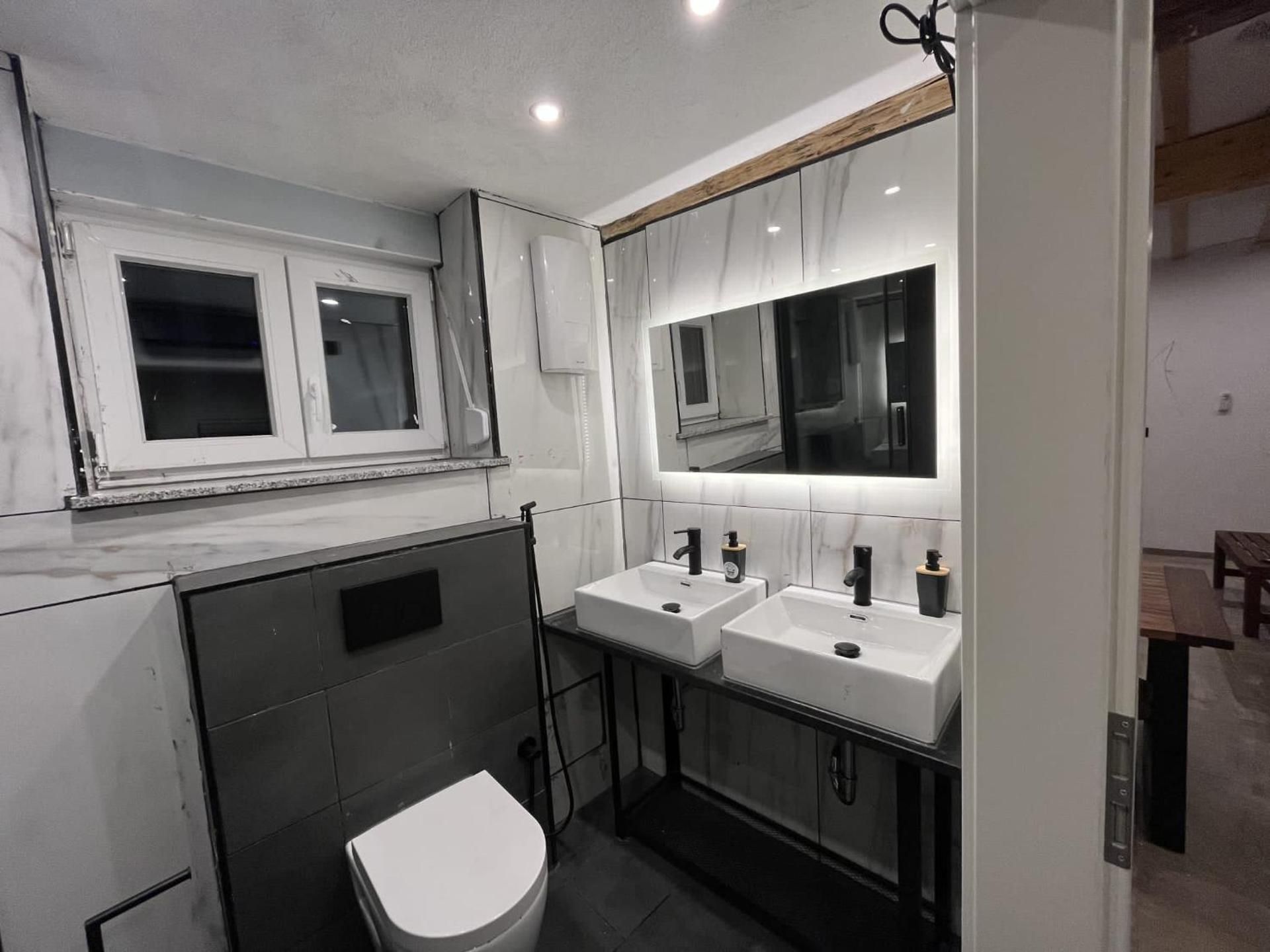 Superior Apartment with City View