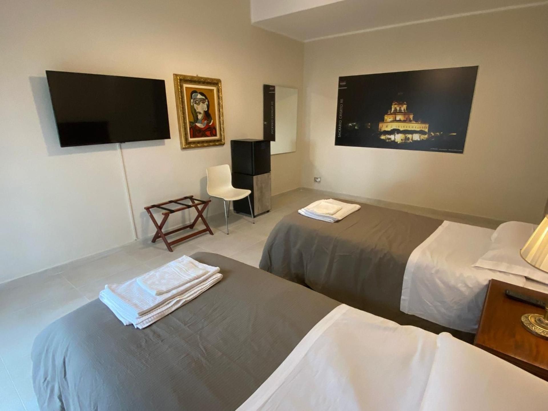 Three-Bedroom Standard Apartment
