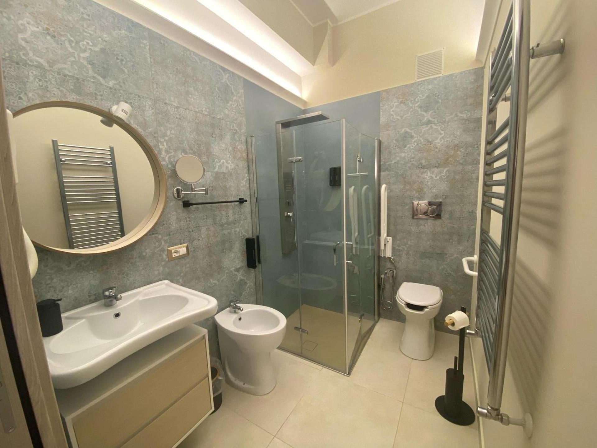 Large Double Room