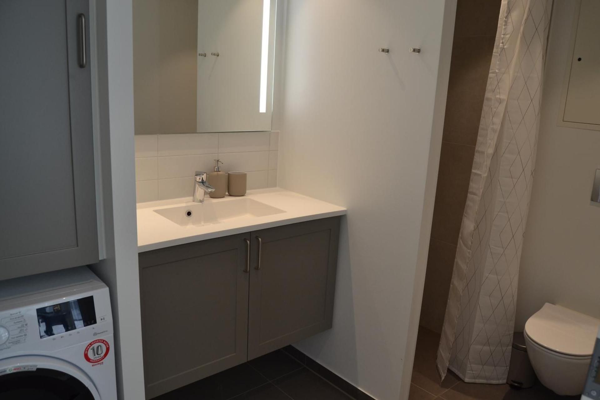 Studio Apartment with One Double Bed