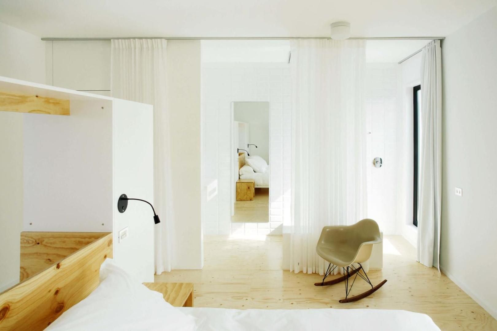 Hotel Aire de Bardenas Habitación con bañera exterior y patio privado 3