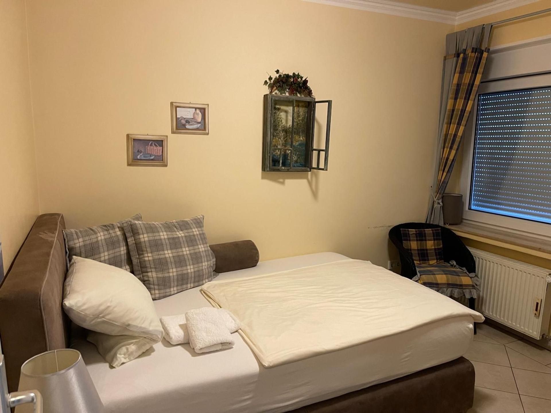 Single Room With Private Bathroom