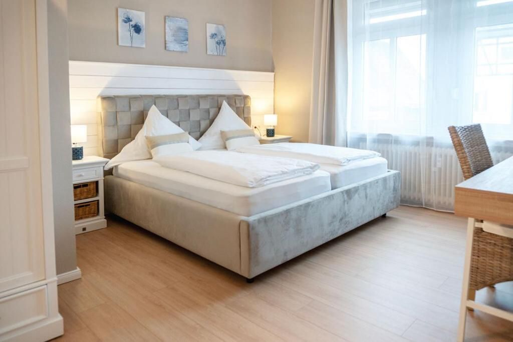 Zum Landsberger Hof Two-Bedroom Superior Apartment