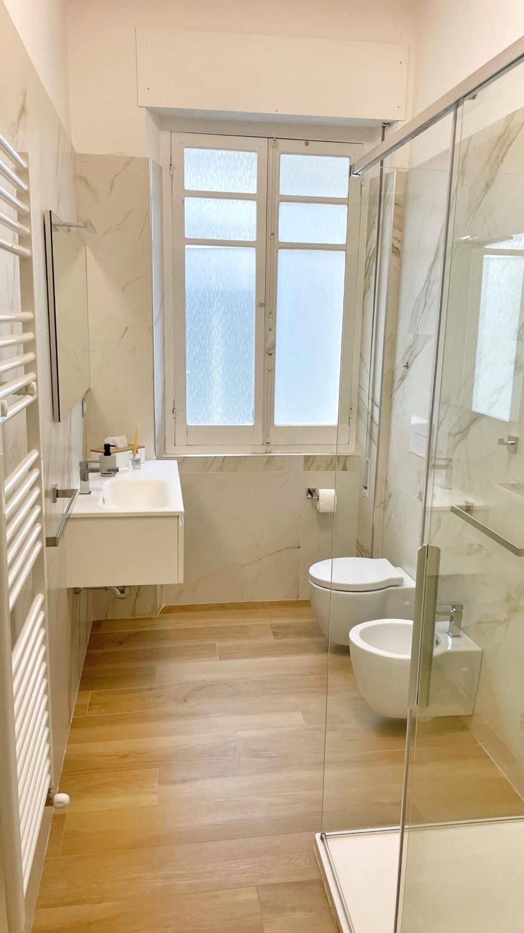 Suite Apartment