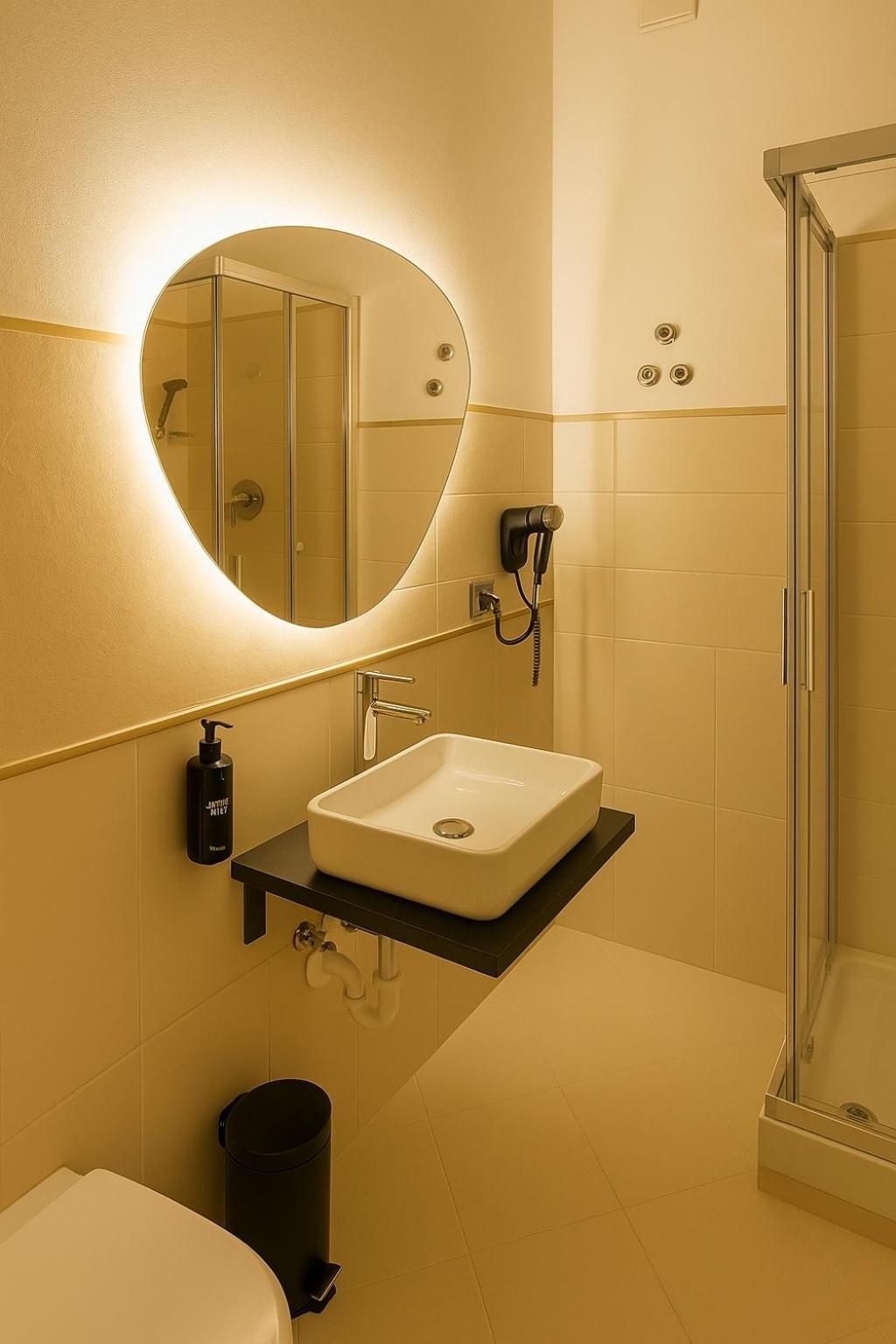 Double Room with Private External Bathroom