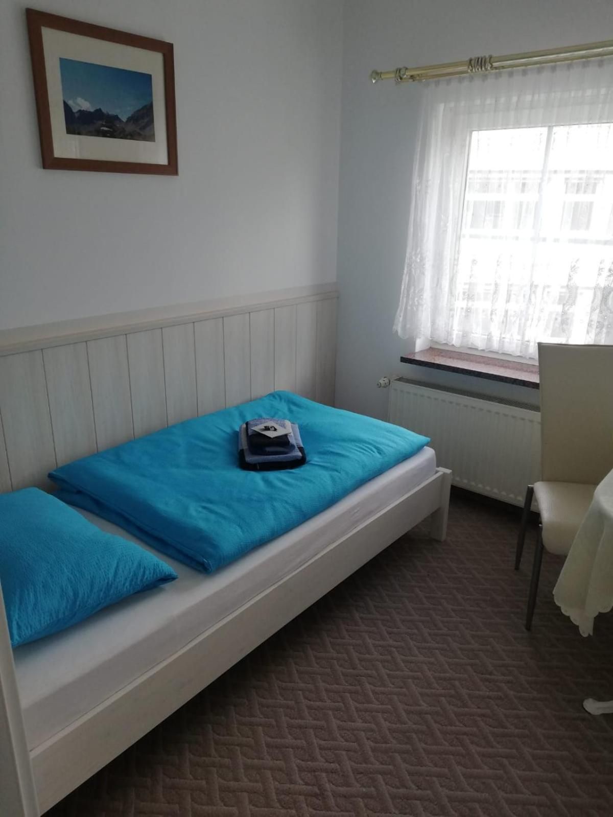 Single Room With Private Bathroom