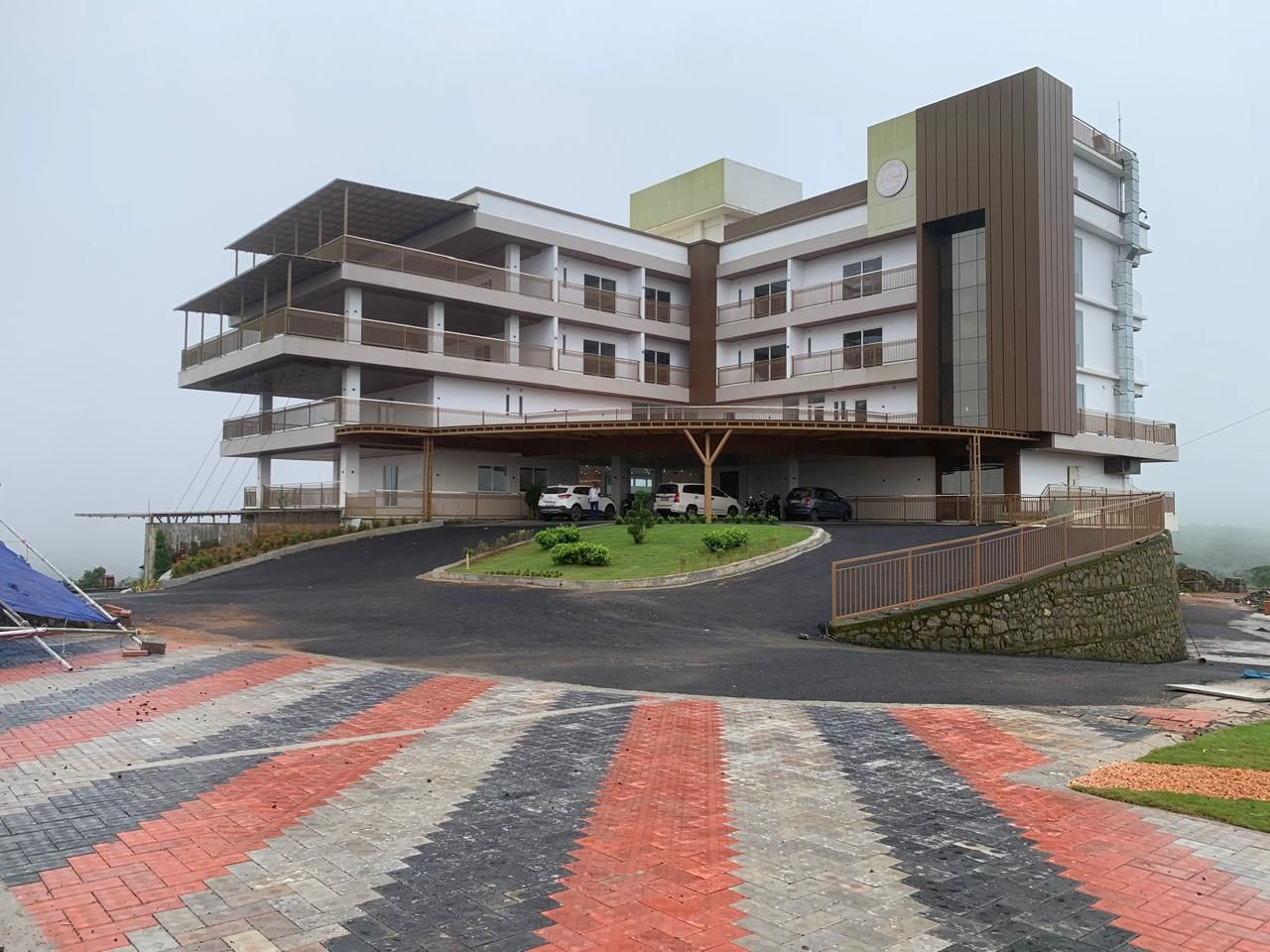 Le Crown Hotel Vagamon