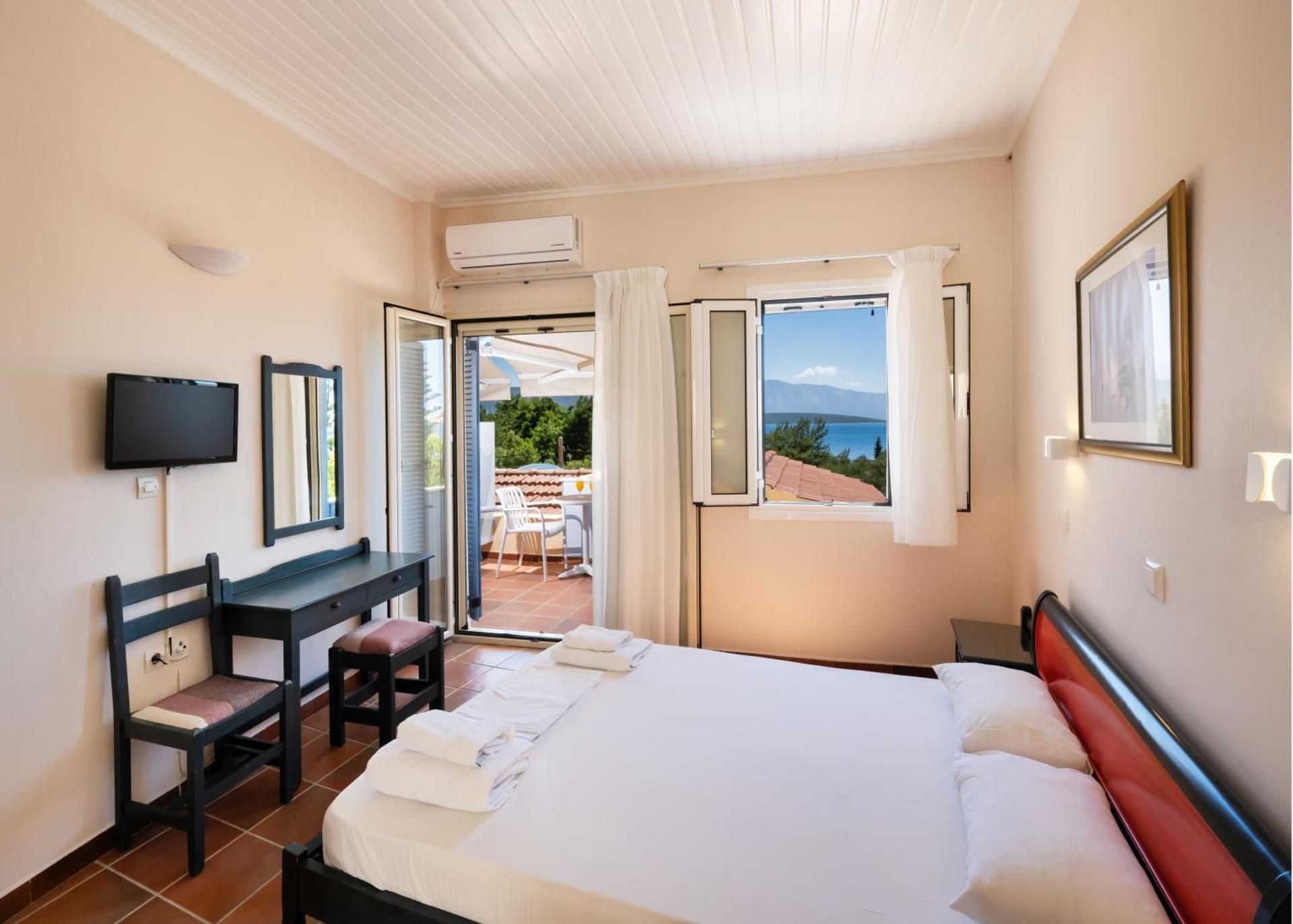 Superior Double or Twin Room with Sea View