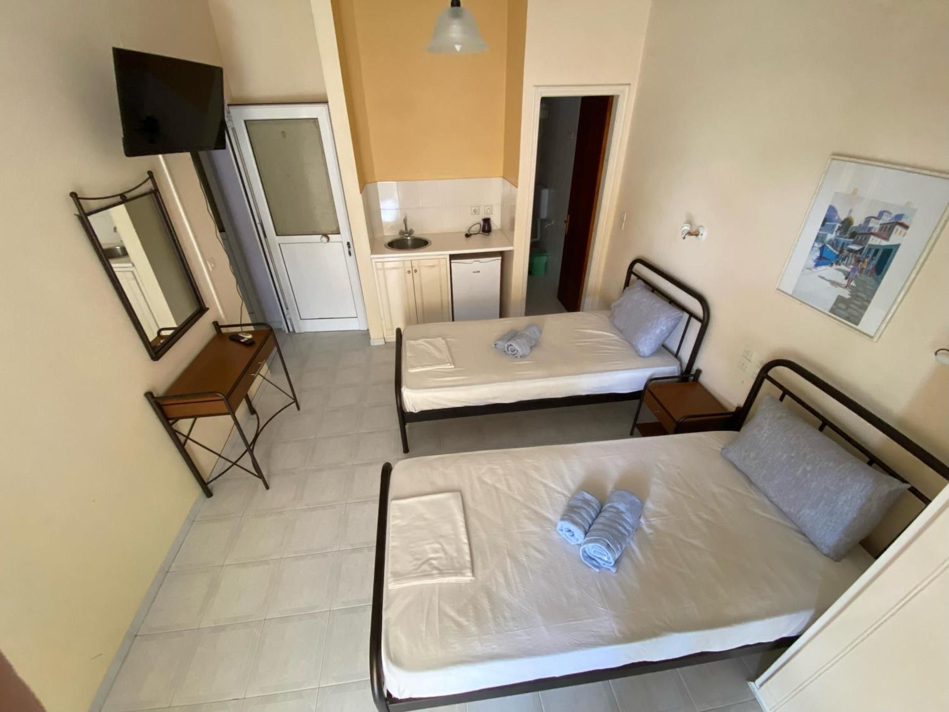 Economy Studio (2 Adults)
