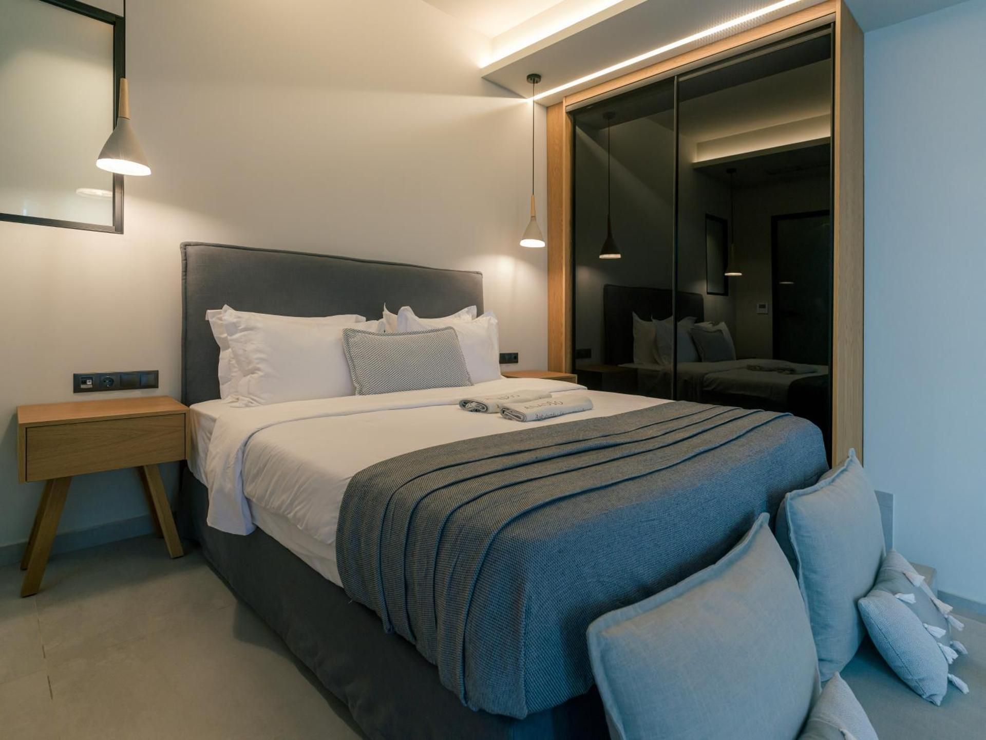 Supreme Suite Panoramic View with Private Heated Pool
