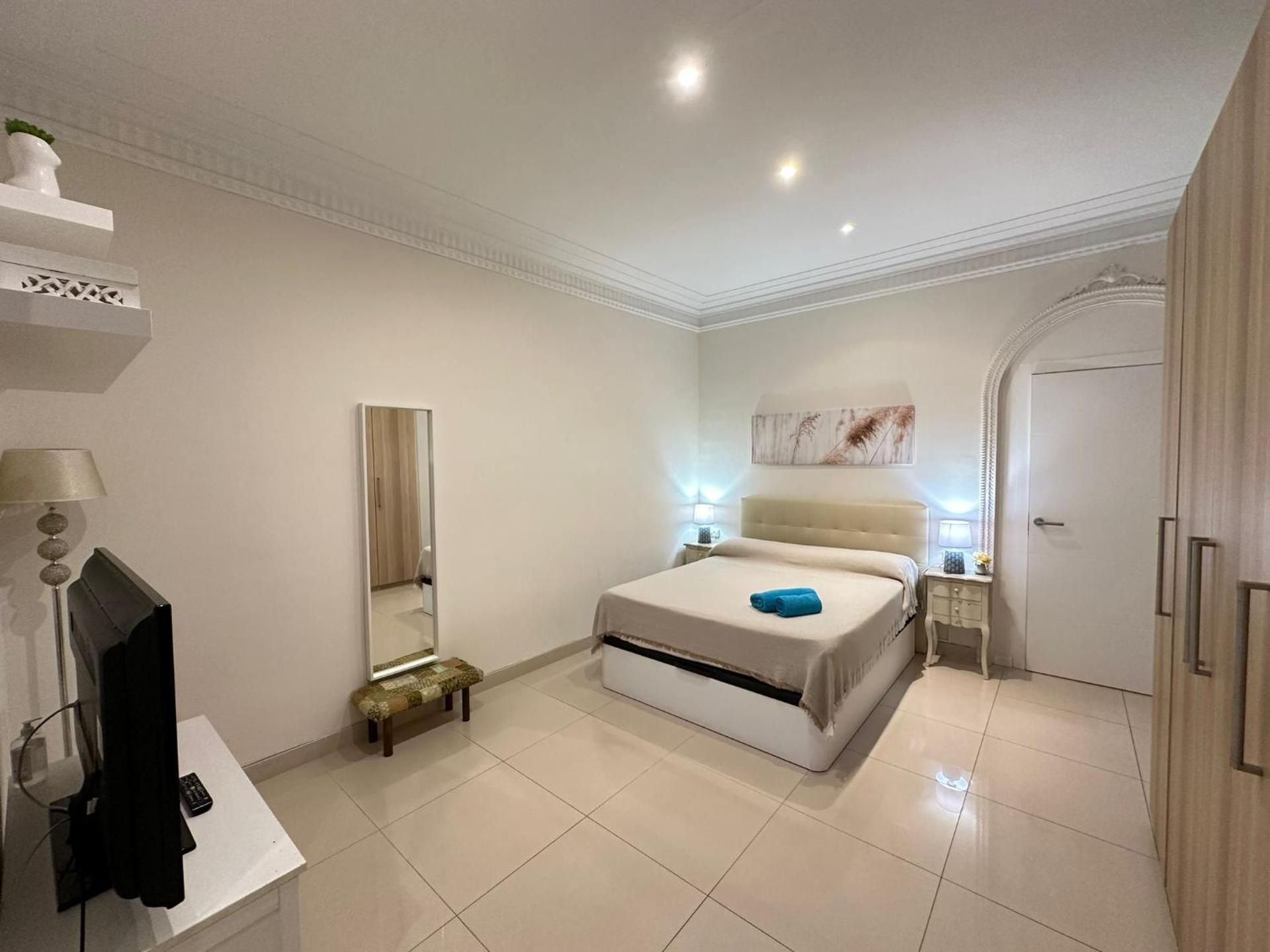 Large Double Room