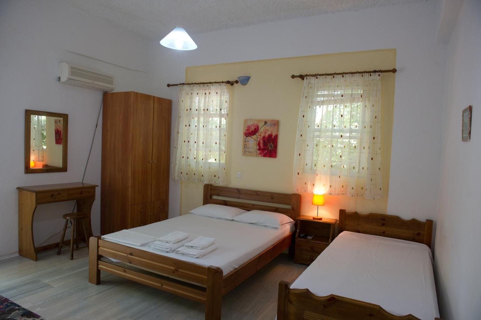 One-Bedroom Apartment (4 Adults)