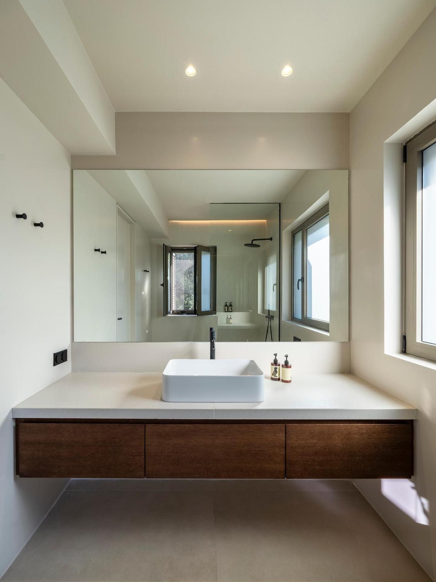 Double Room with Balcony and Sea View