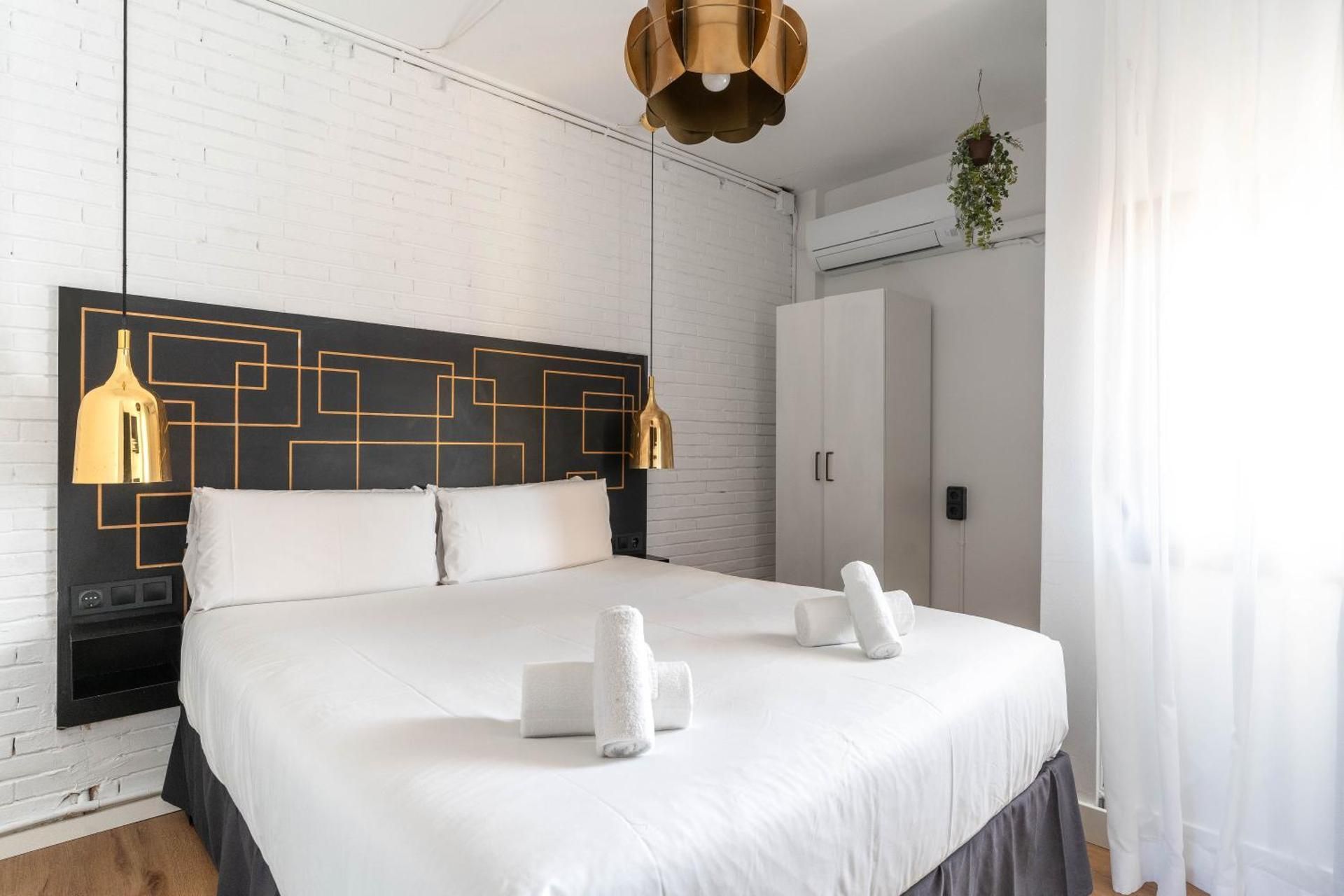 3-Bedroom Apartment