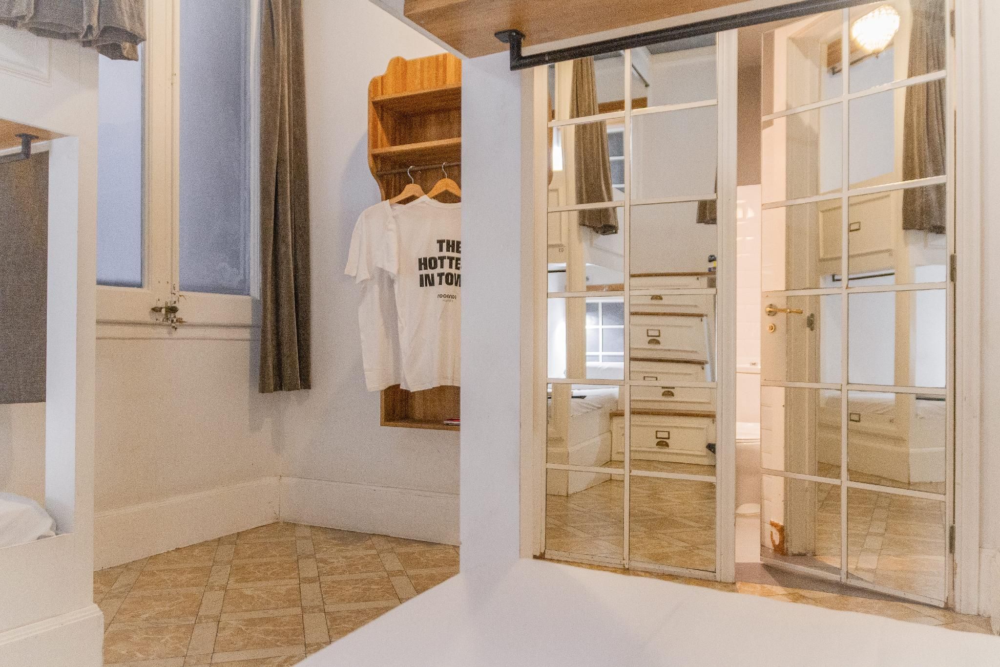 4 Bed Female Dormitory Room