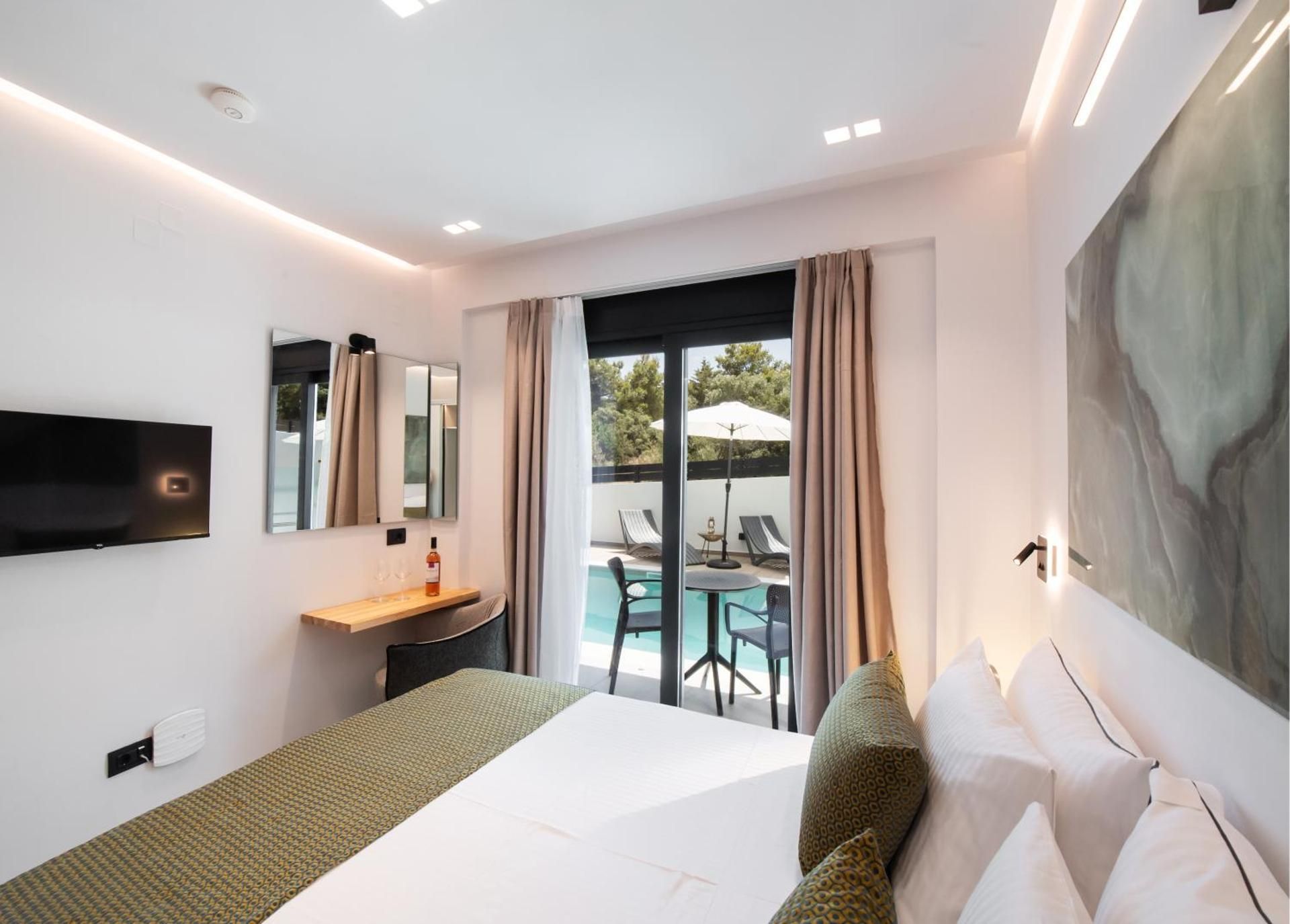 King Room with Pool View