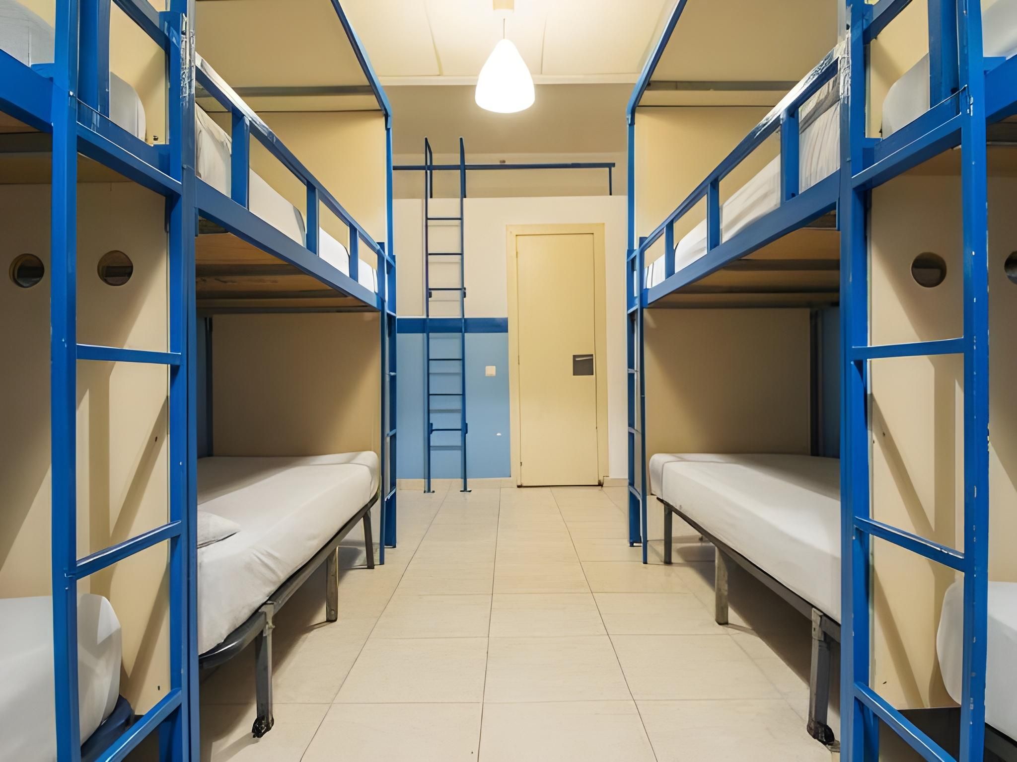 1 Person in 8-Bed Dormitory - Female Only