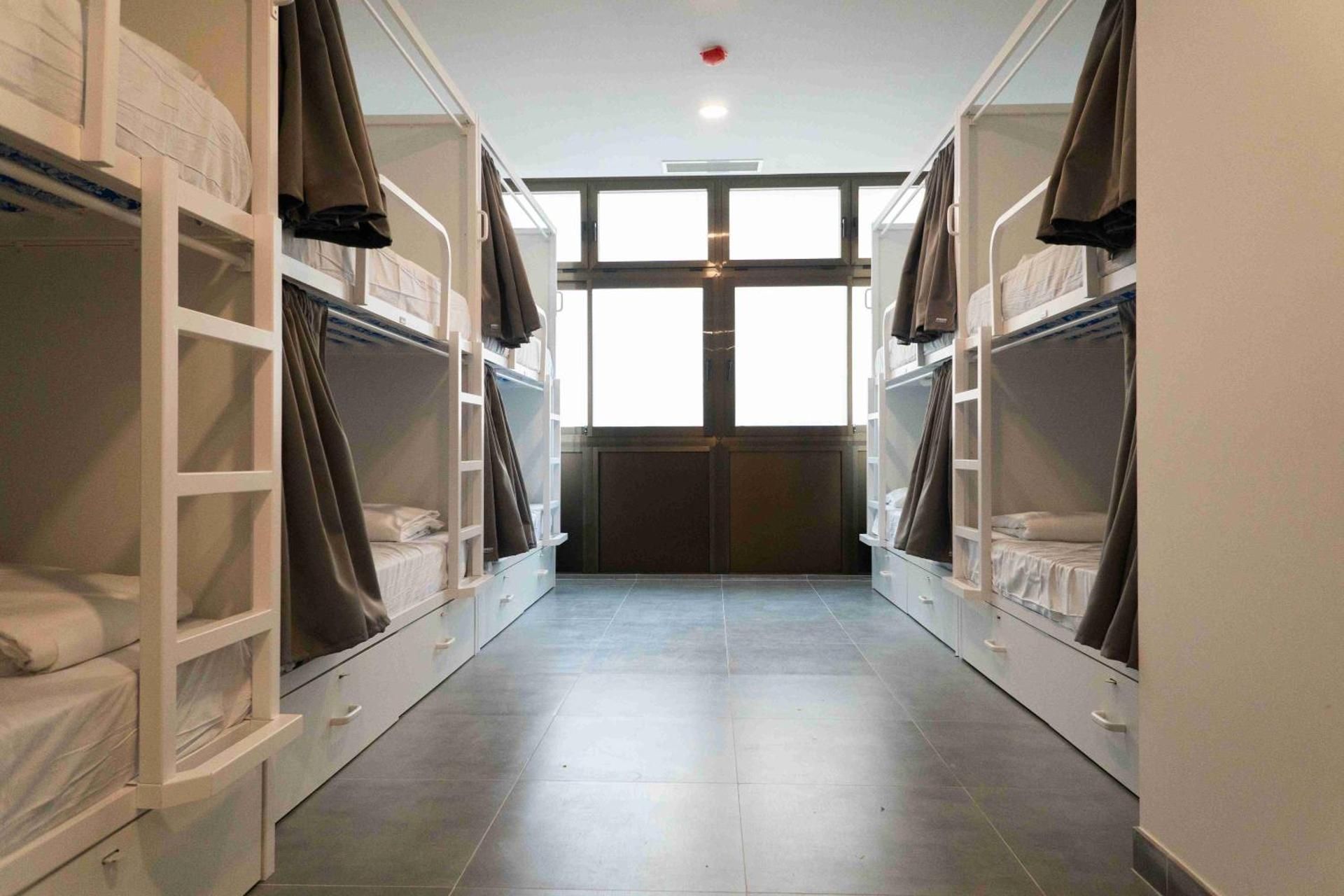 Bed in 10-Bed Mixed Dormitory Room
