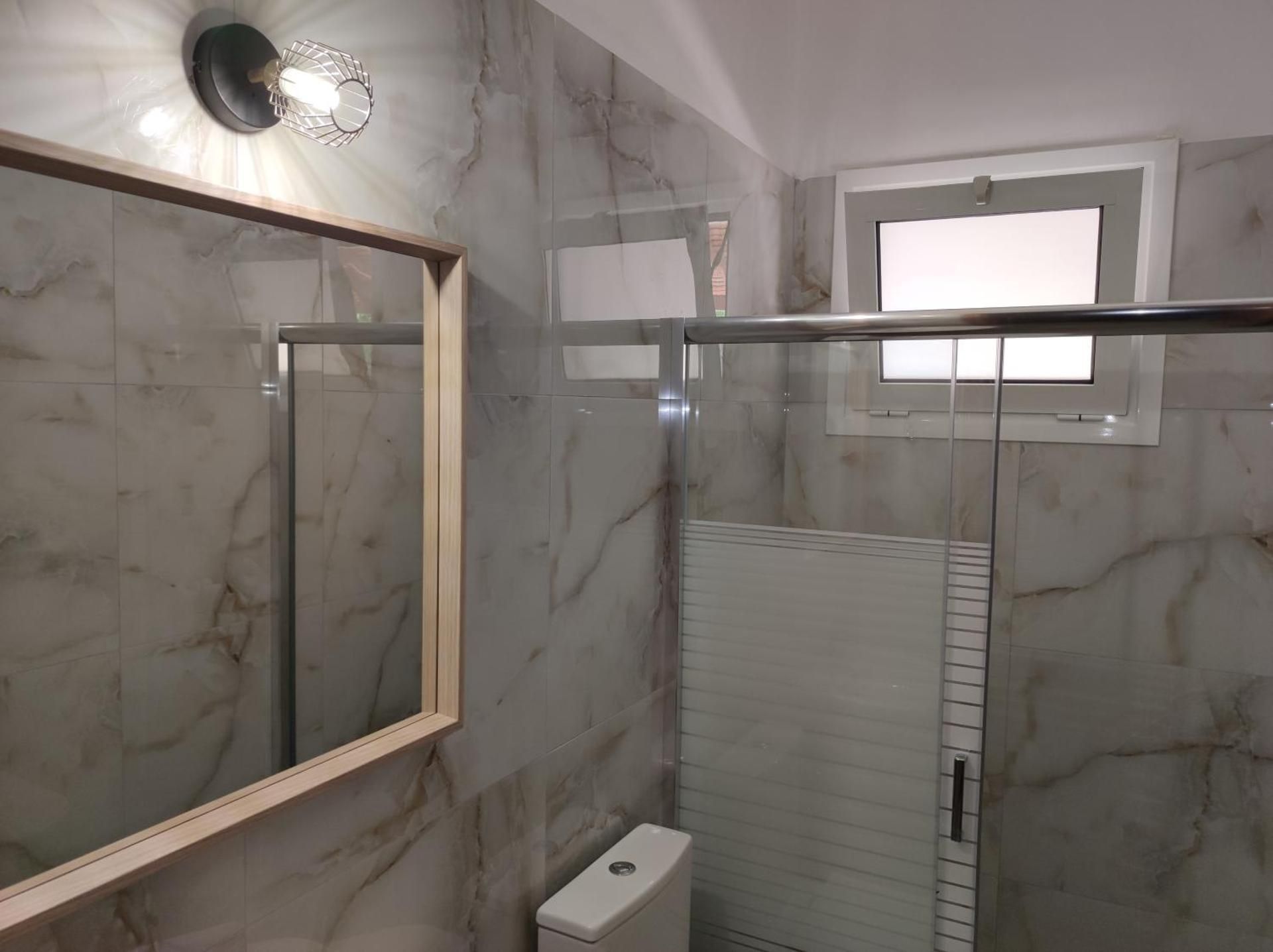 Studio (4 Adults)