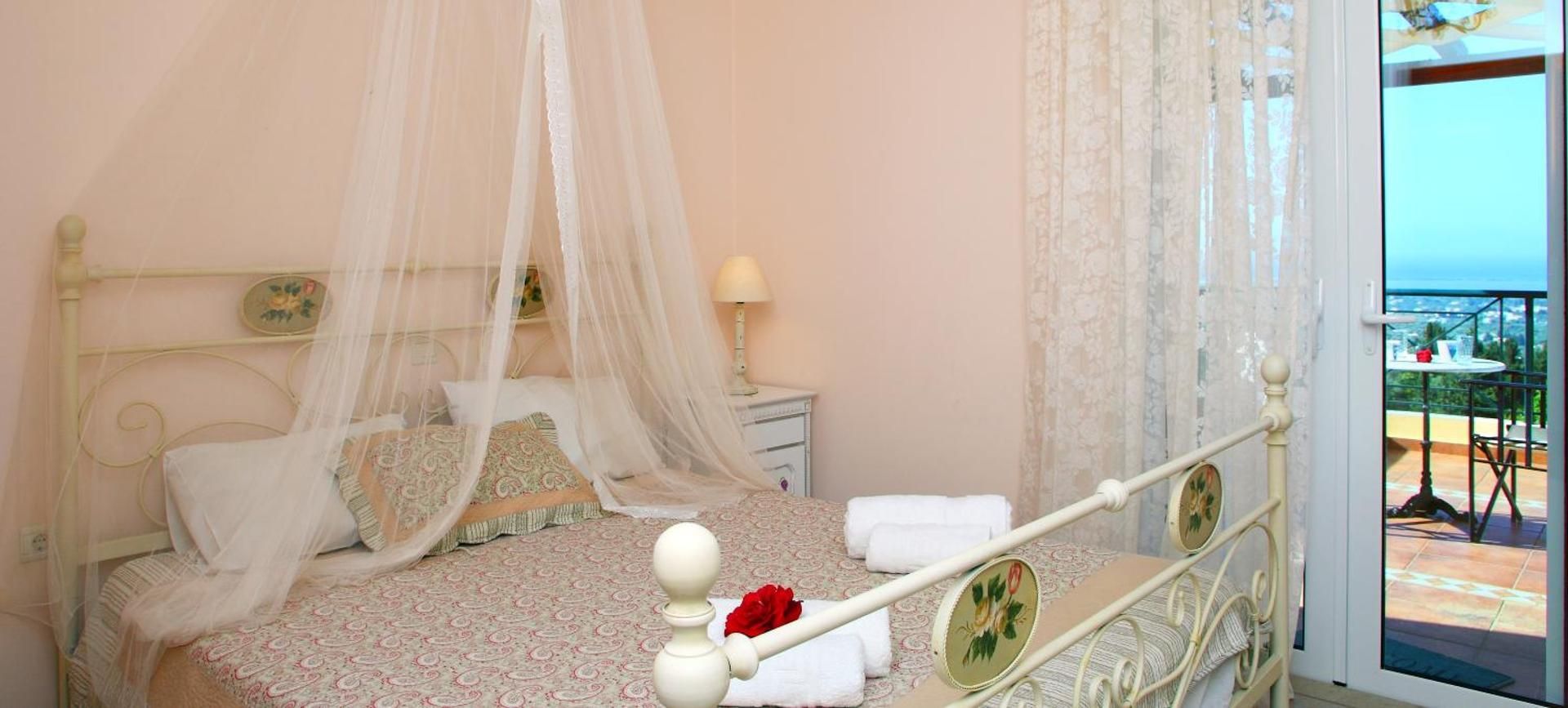 Maisonette with Sea View