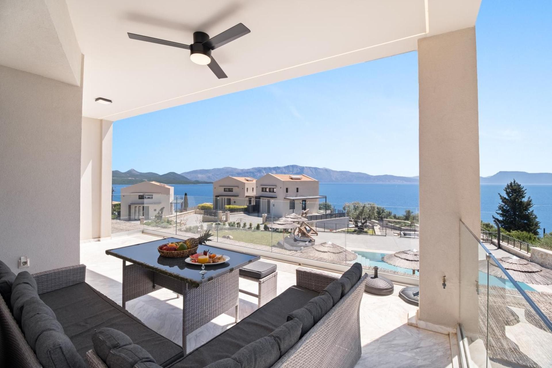 Suite Niso - Four-Bedroom Suite with Sea View