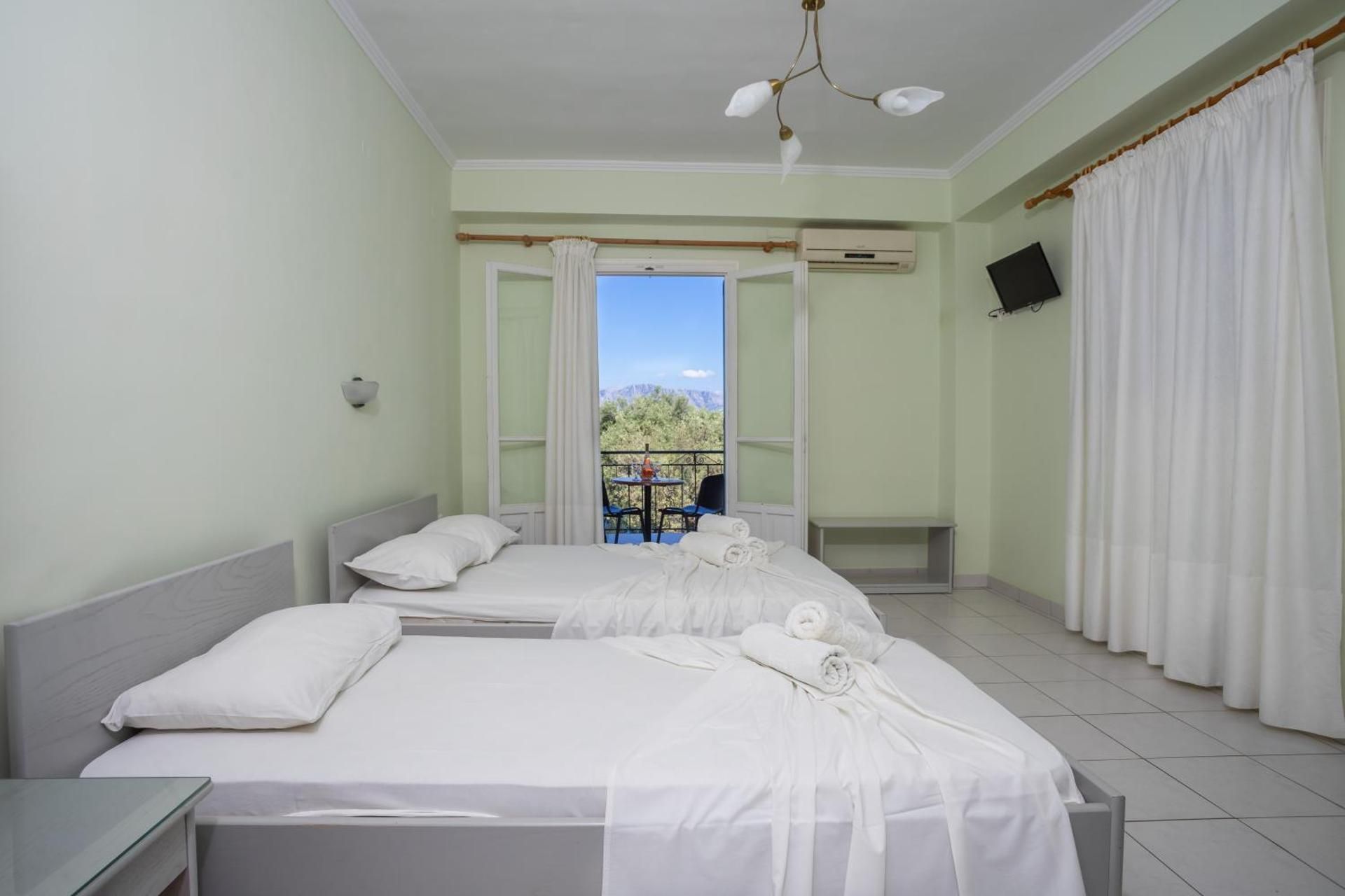 Studio (3 Adults) with Sea View