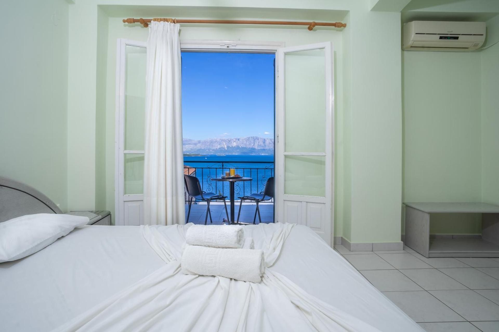 Studio (2 Adults) with Sea View