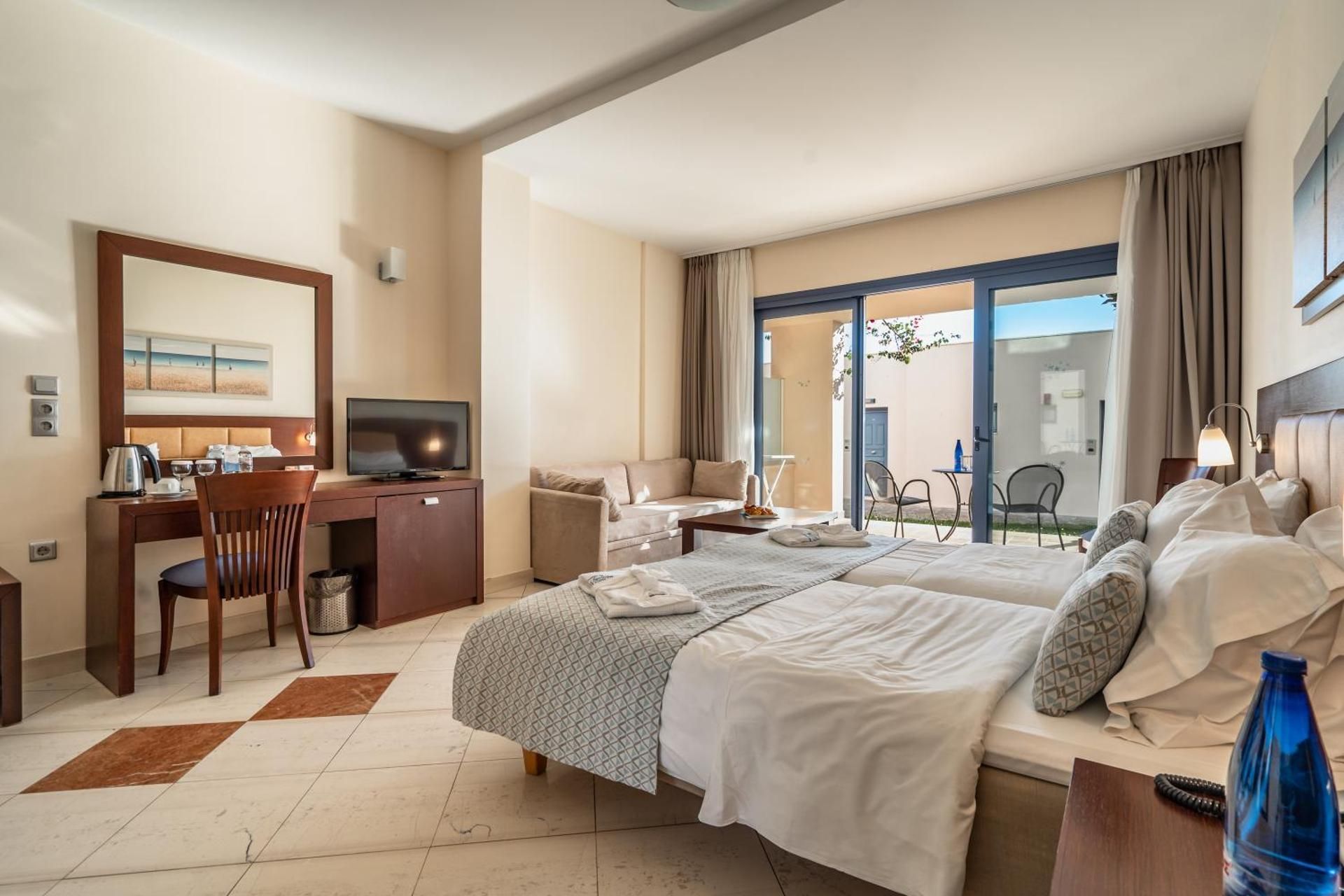Superior Double or Twin Room with Garden View