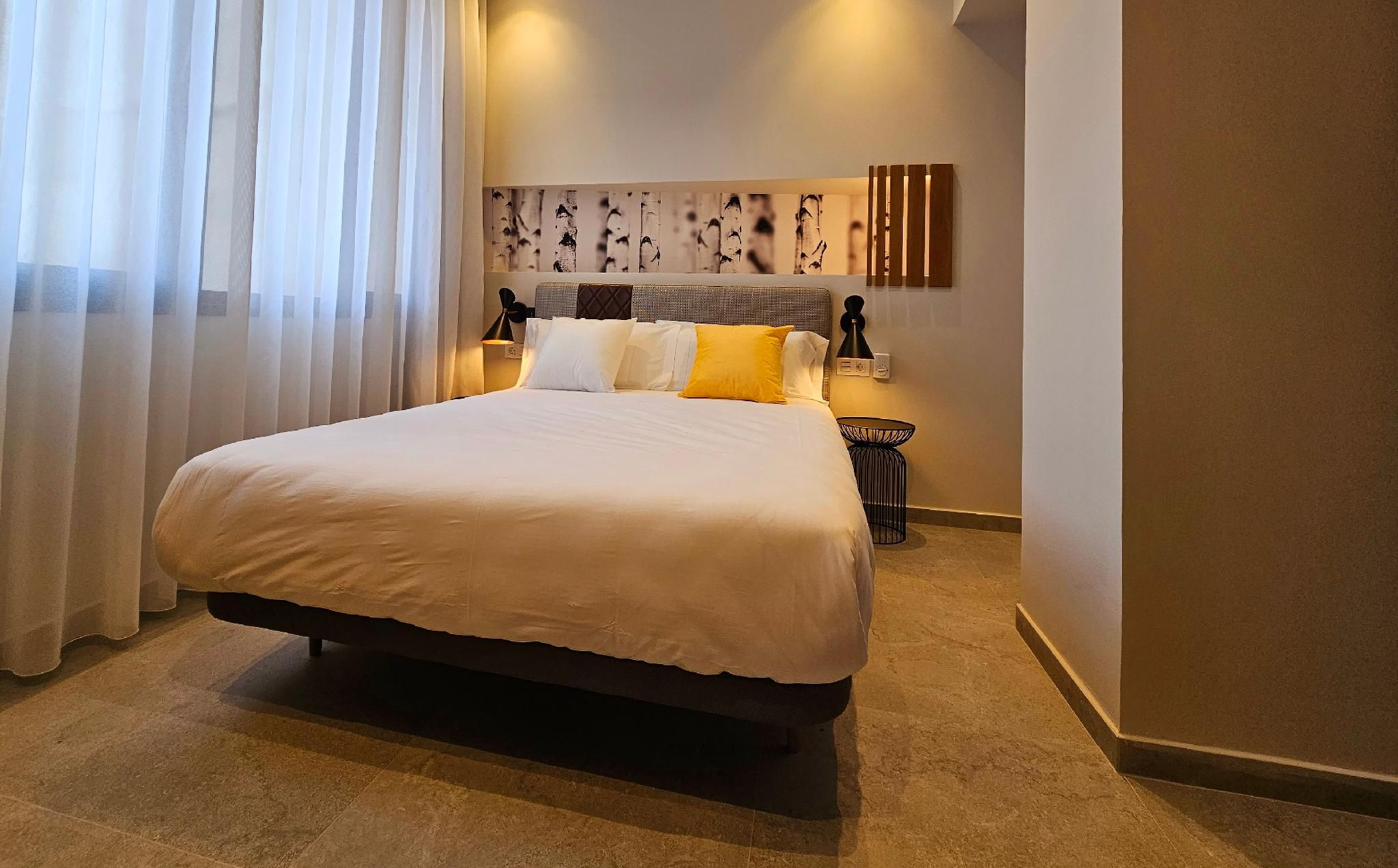 Universal Double Room for 2 People - Non-Smoking