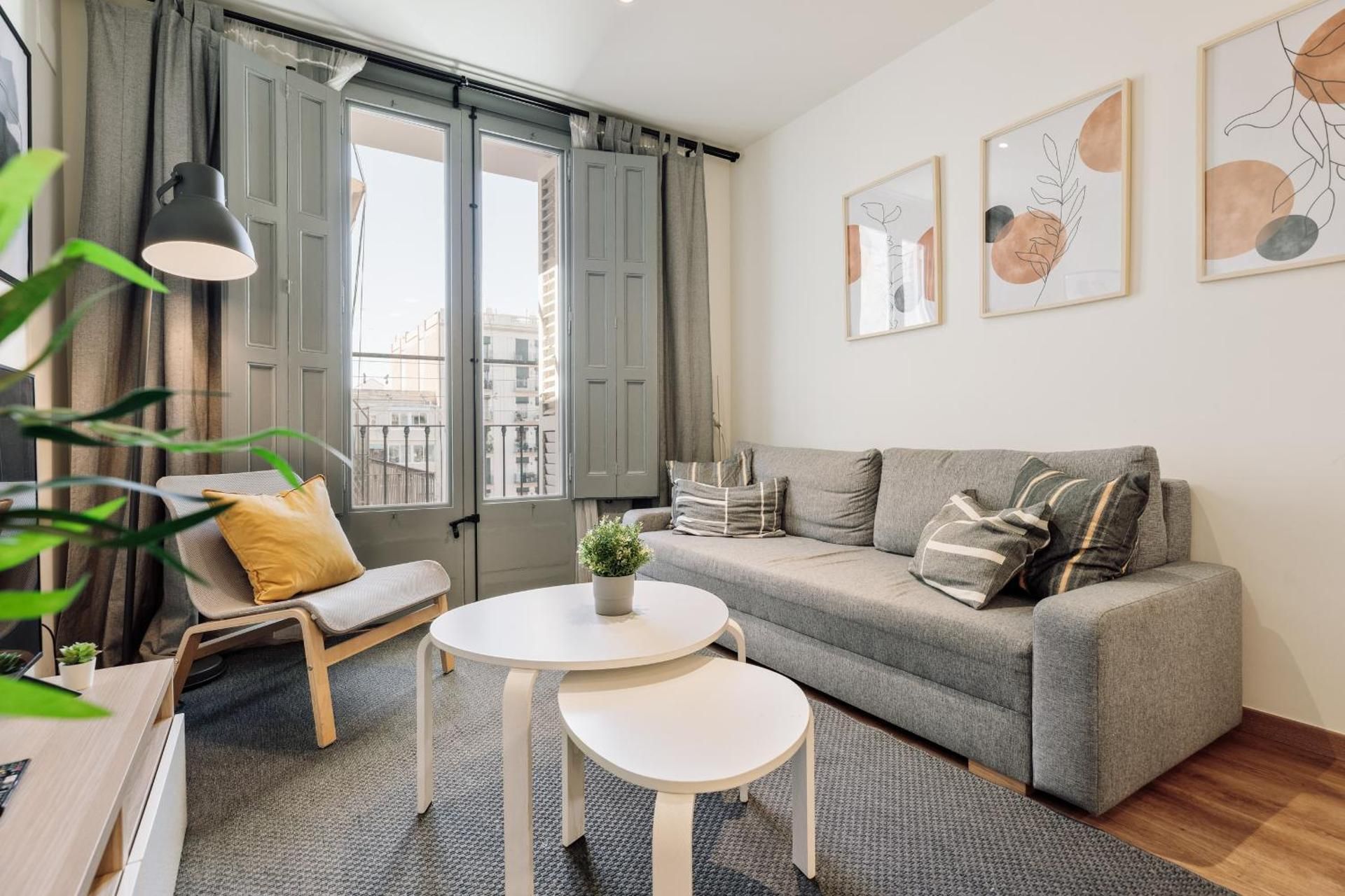 Two-Bedroom Deluxe Apartment