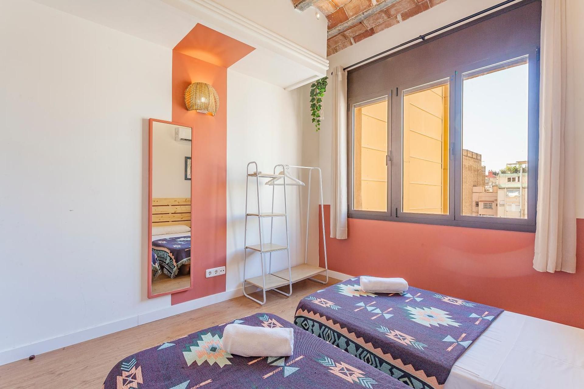 Twin Room with Shared Bathroom (2 Adults + 1 Child)