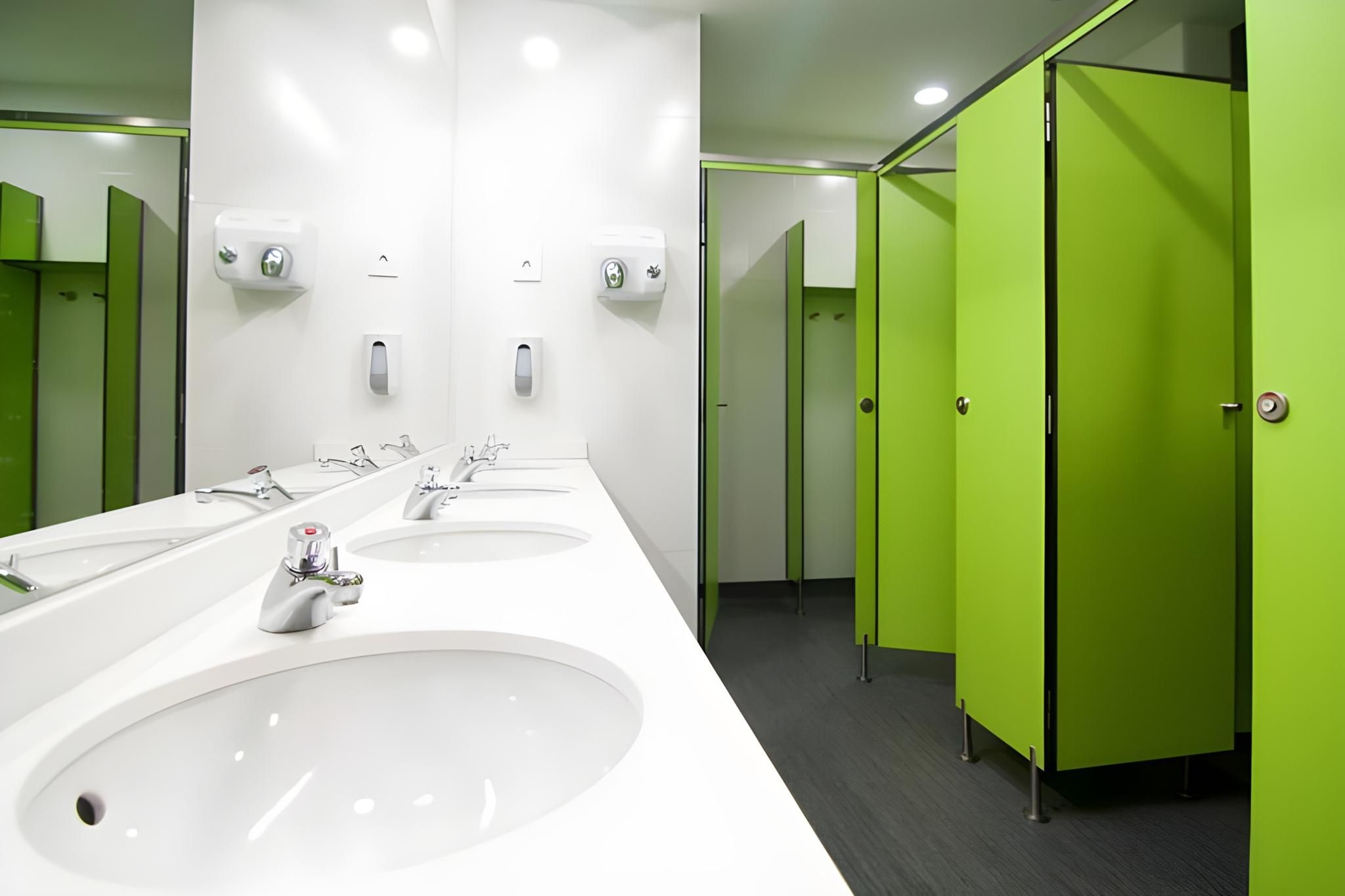 1 Bed in 4-Bed Dormitory