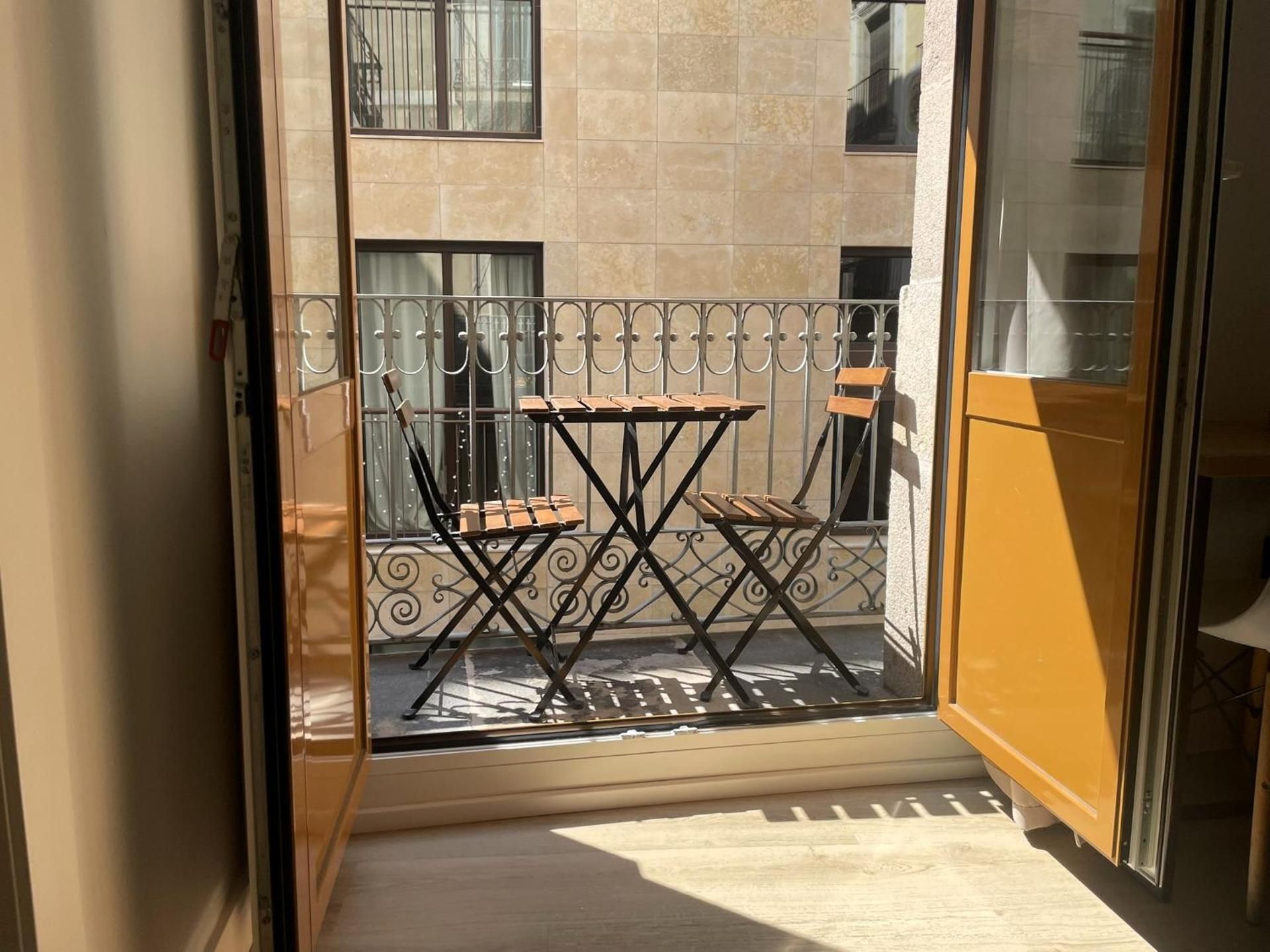 Double Room with Private External Bathroom