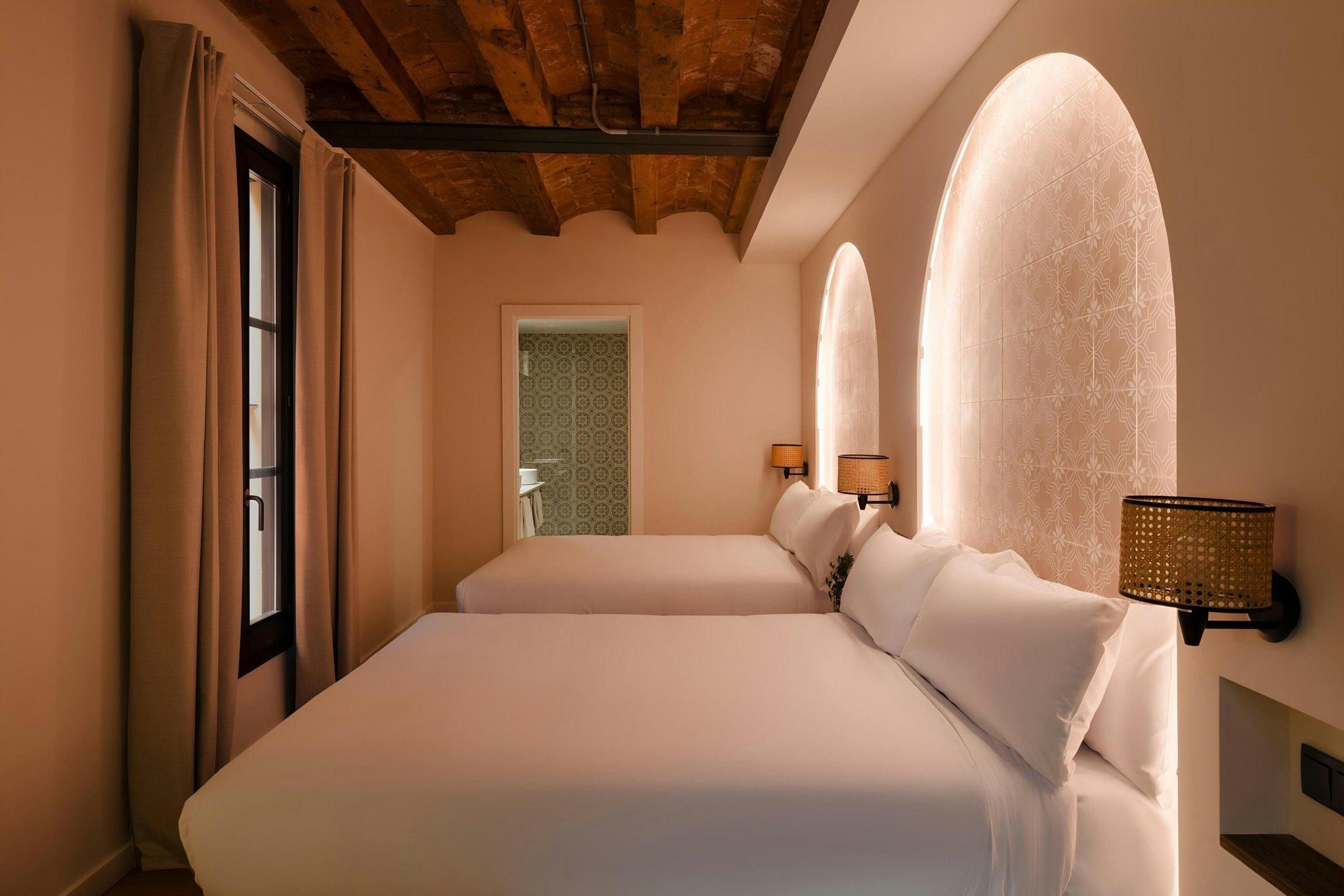 Courtyard, Guest room, 2 Queen