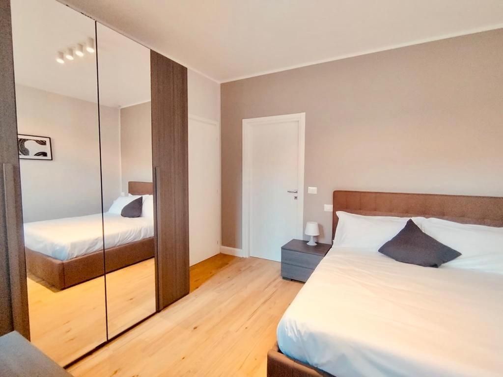 Two-Bedroom Deluxe Apartment