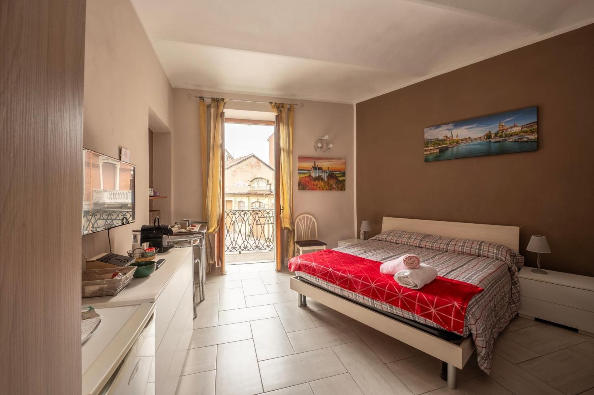 Large Double Room
