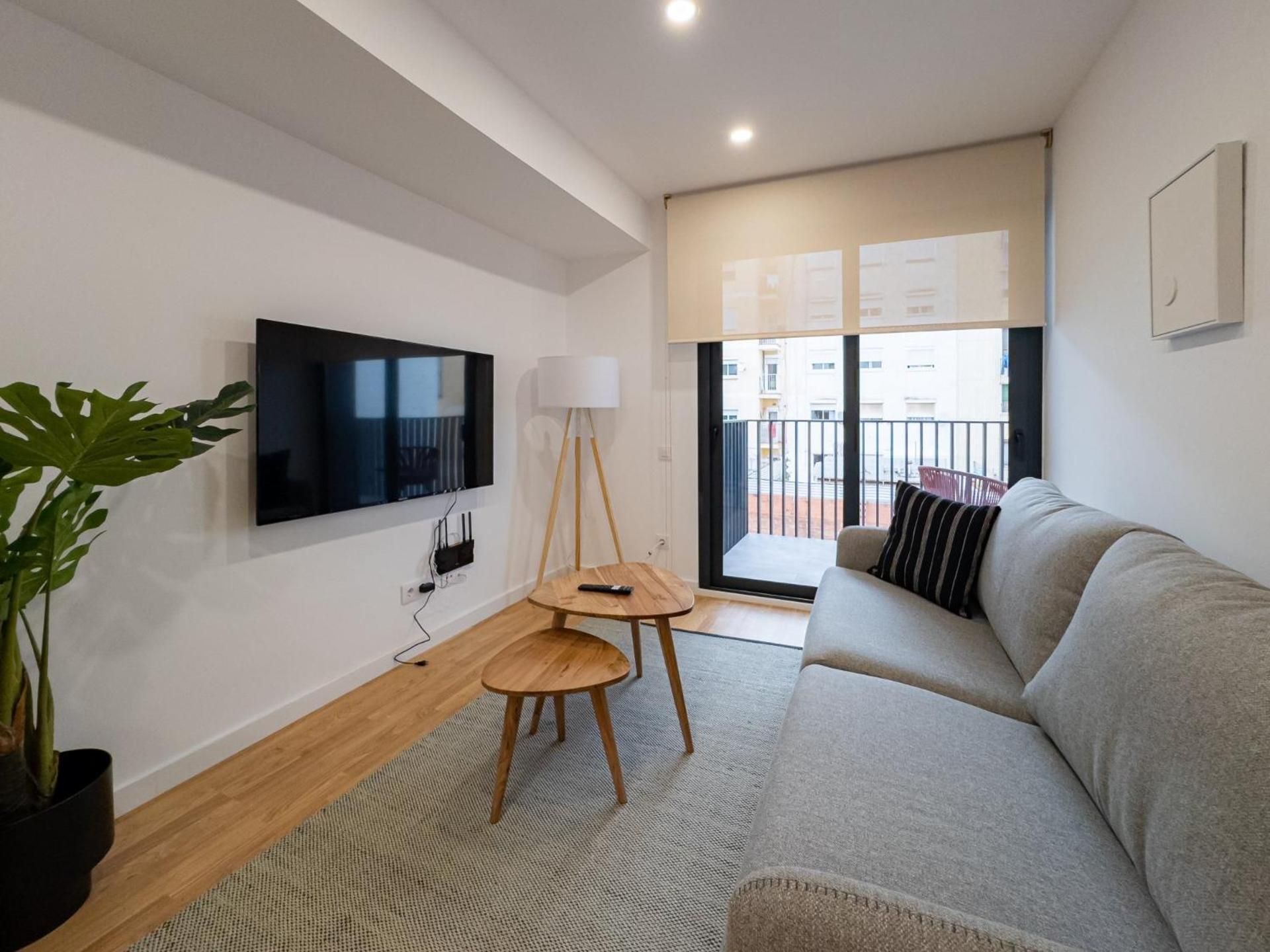 One-Bedroom Apartment with Balcony