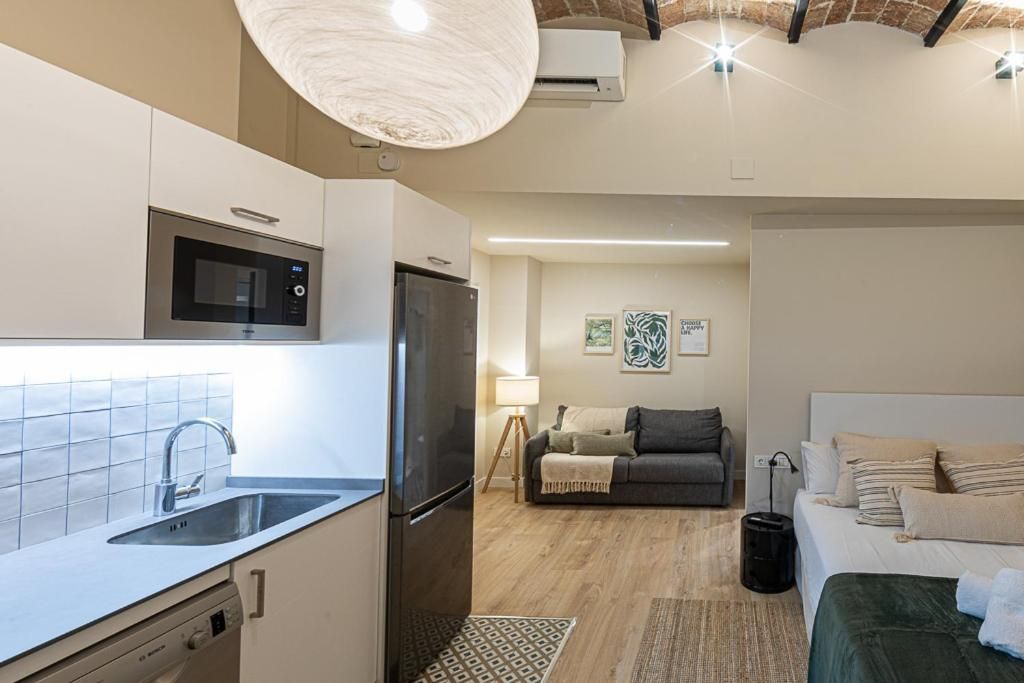 Studio with Sofa Bed