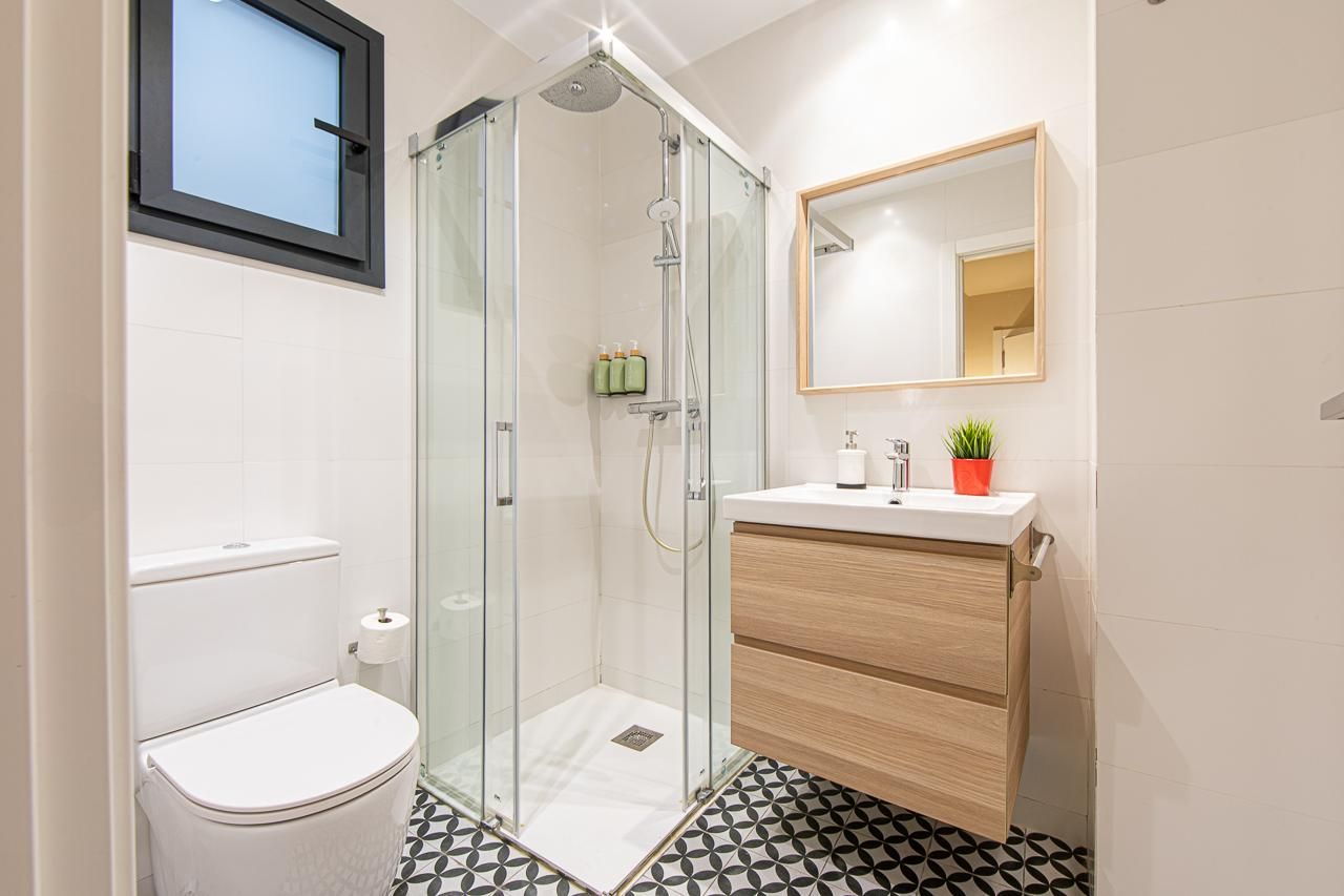 1 Bedroom Apartment