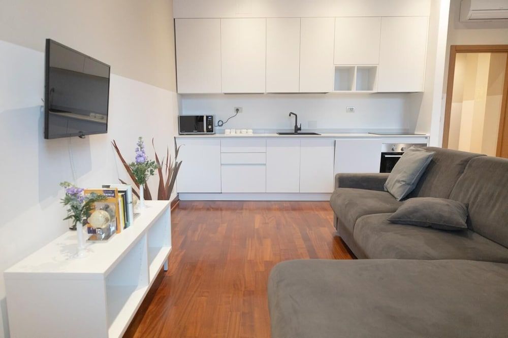 Residence Victoria Studio, 1 Queen Bed with Sofa bed, Non Smoking, Private Bathroom 8