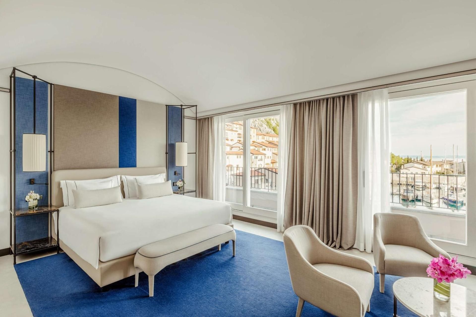 Junior Suite with Marina View with Extra Bed (2 Adults + 1 Child)