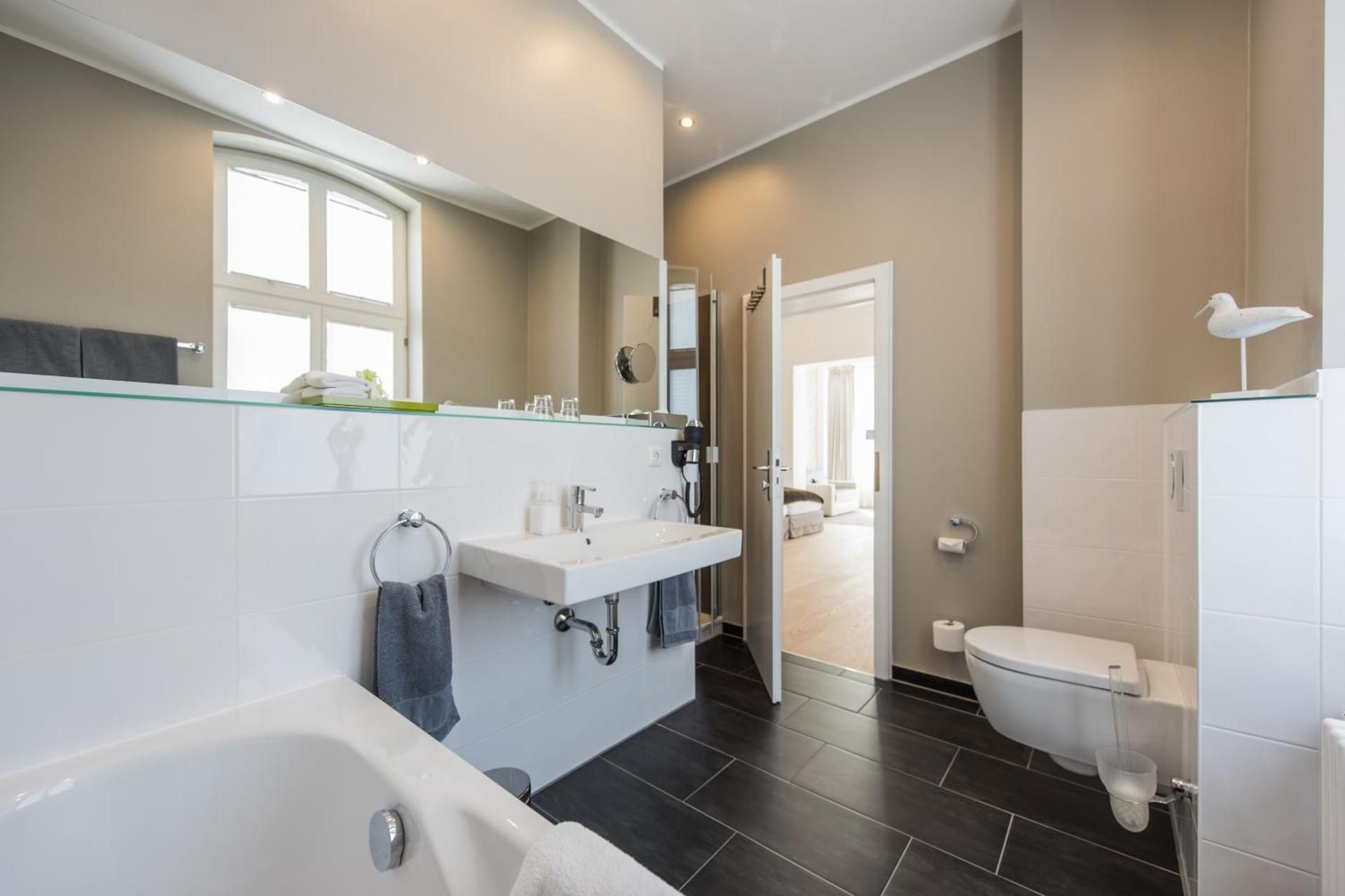 Boutique-Hotel Villa Anna Deluxe Double Room 3