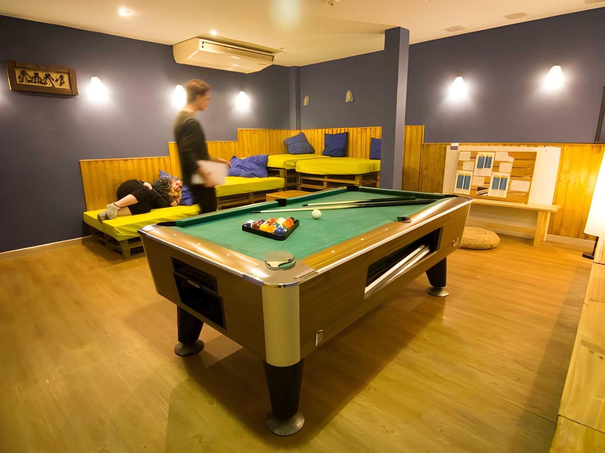 305c62336d27f633da905bbbaa903422