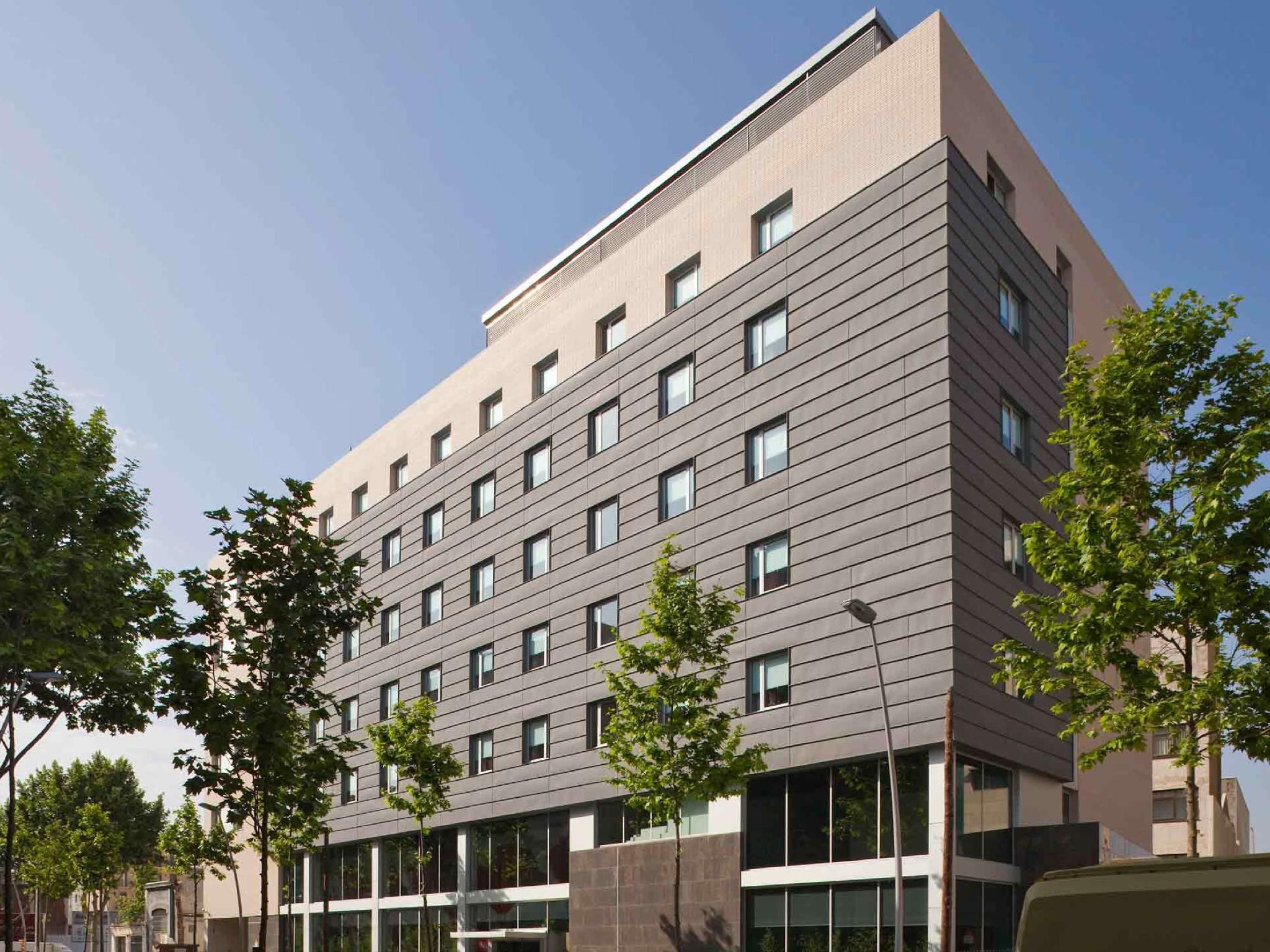 ibis Barcelona Pza Glories 22