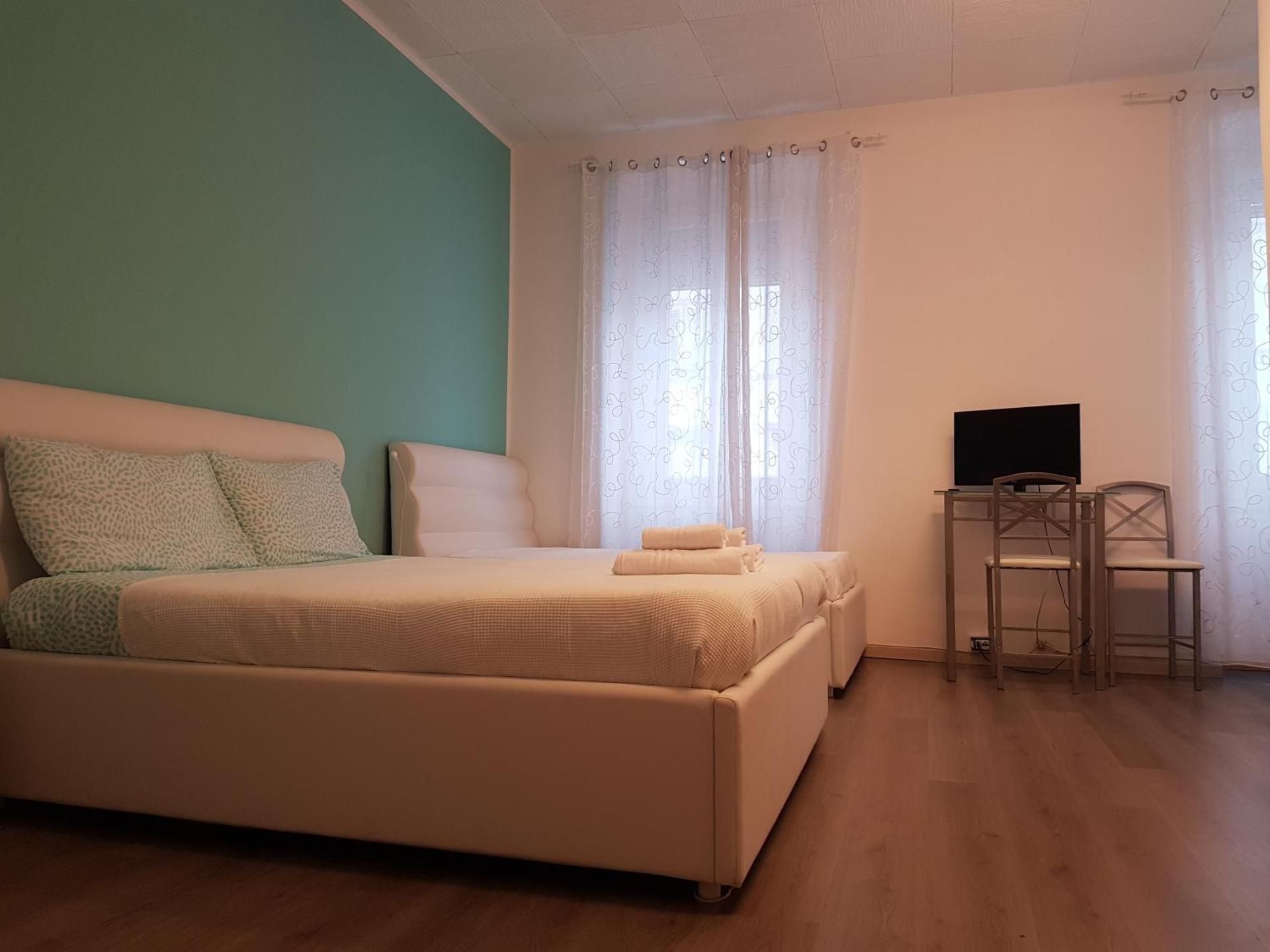 Large Double Room