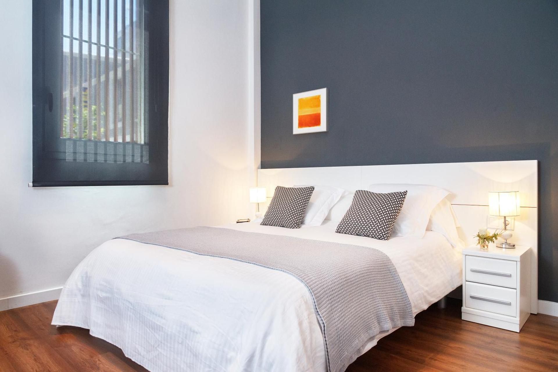 Two-Bedroom Ground Floor Apartment - Carrer Bilbao 11