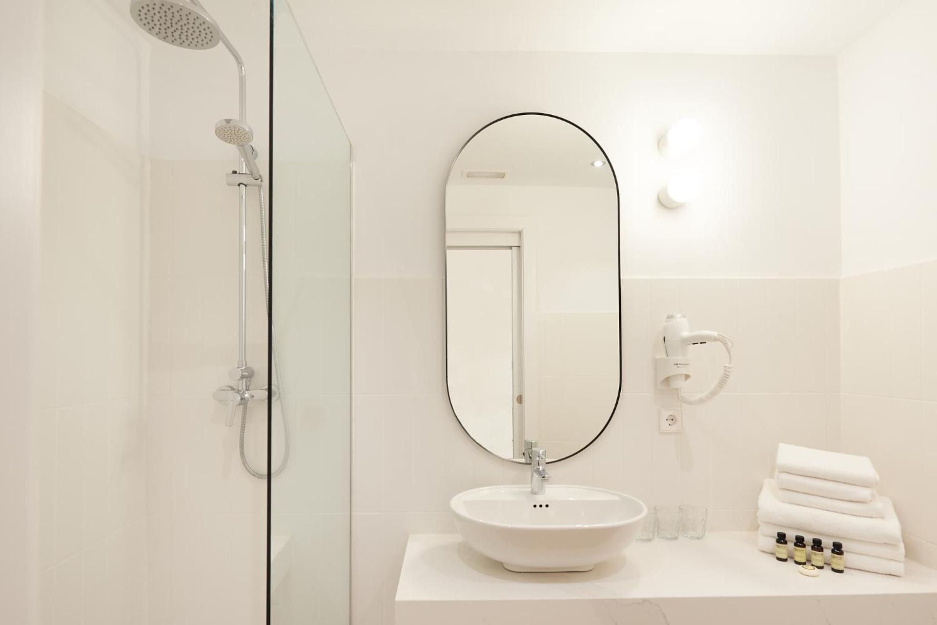 Deluxe Double Room with Extra Bed