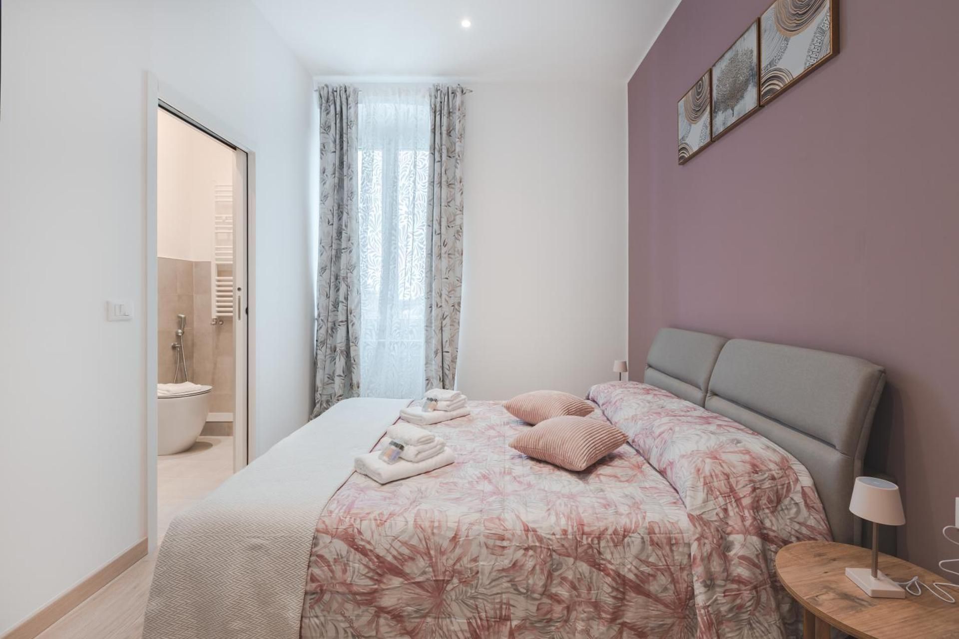 Triple Room with Private Bathroom