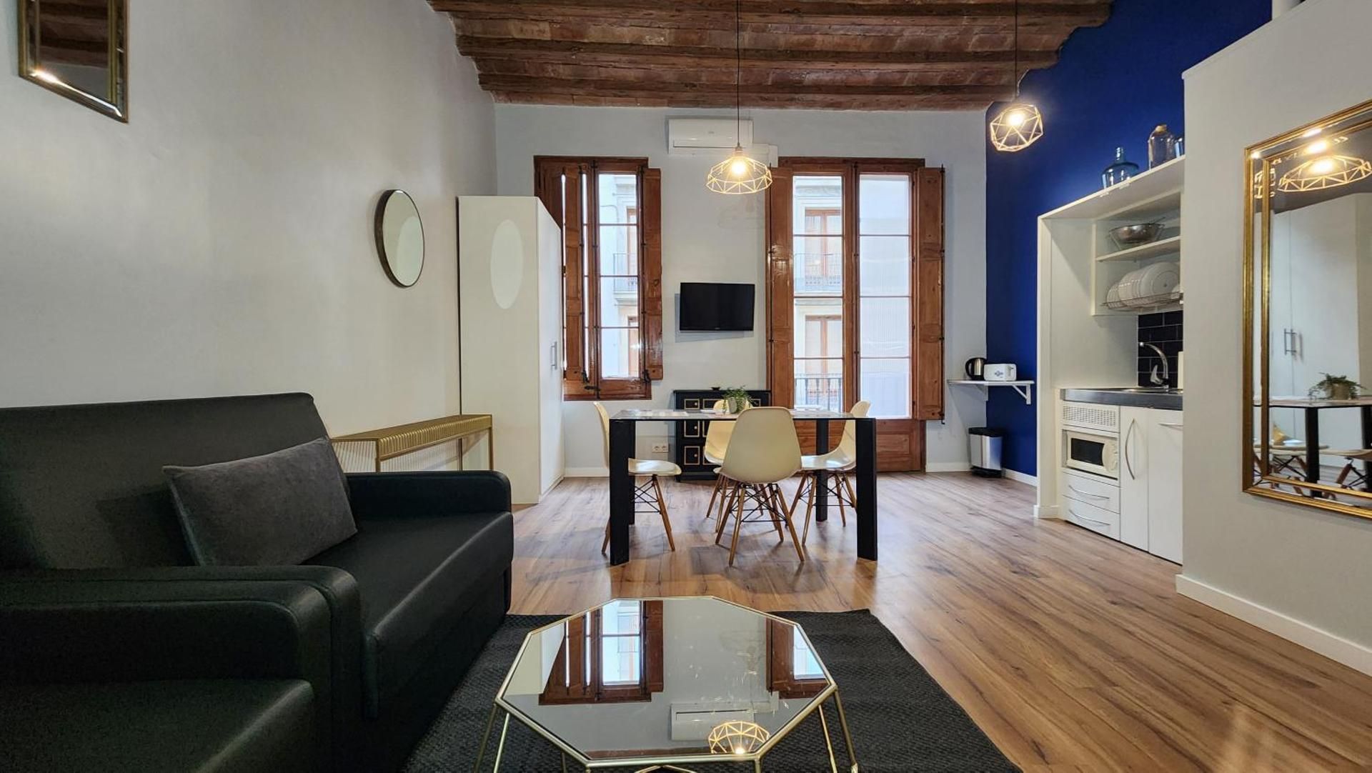 One-Bedroom Apartment
