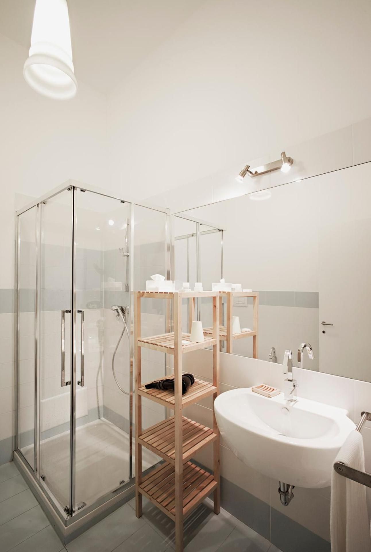 One-Bedroom Apartment (4 Adults) - Separate Building